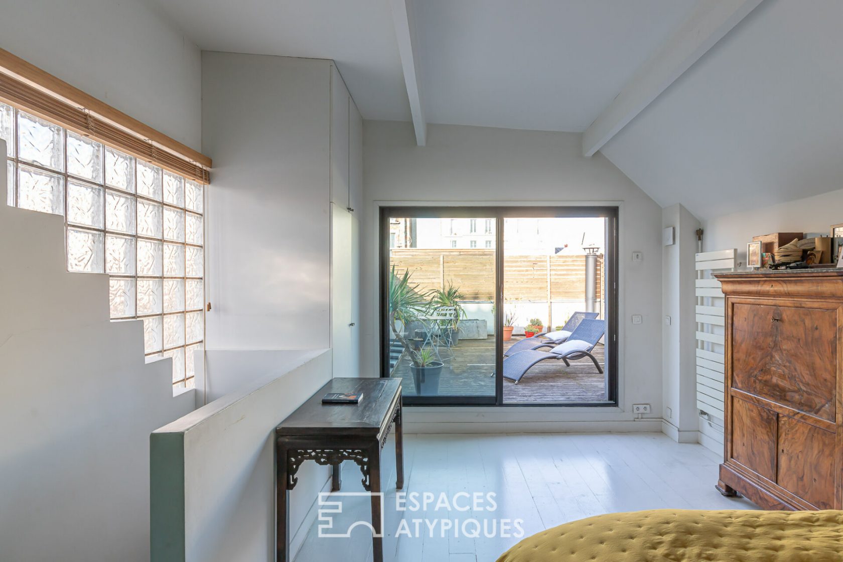 Maison d’architecte avec terrasses