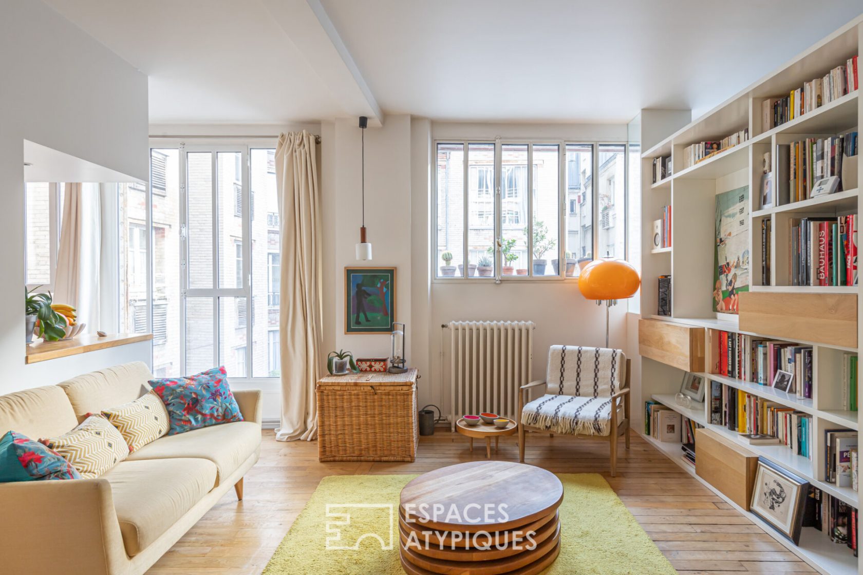 Former clothing workshop redesigned by architect