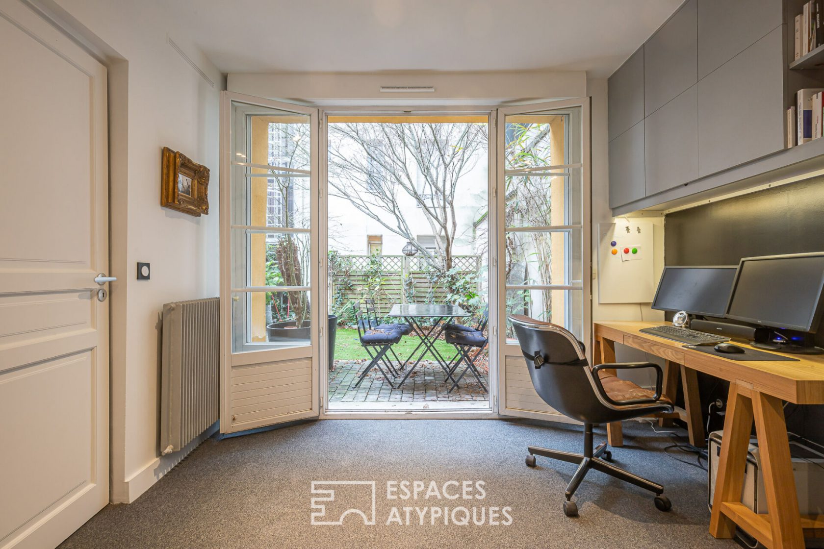 Townhouse with garden