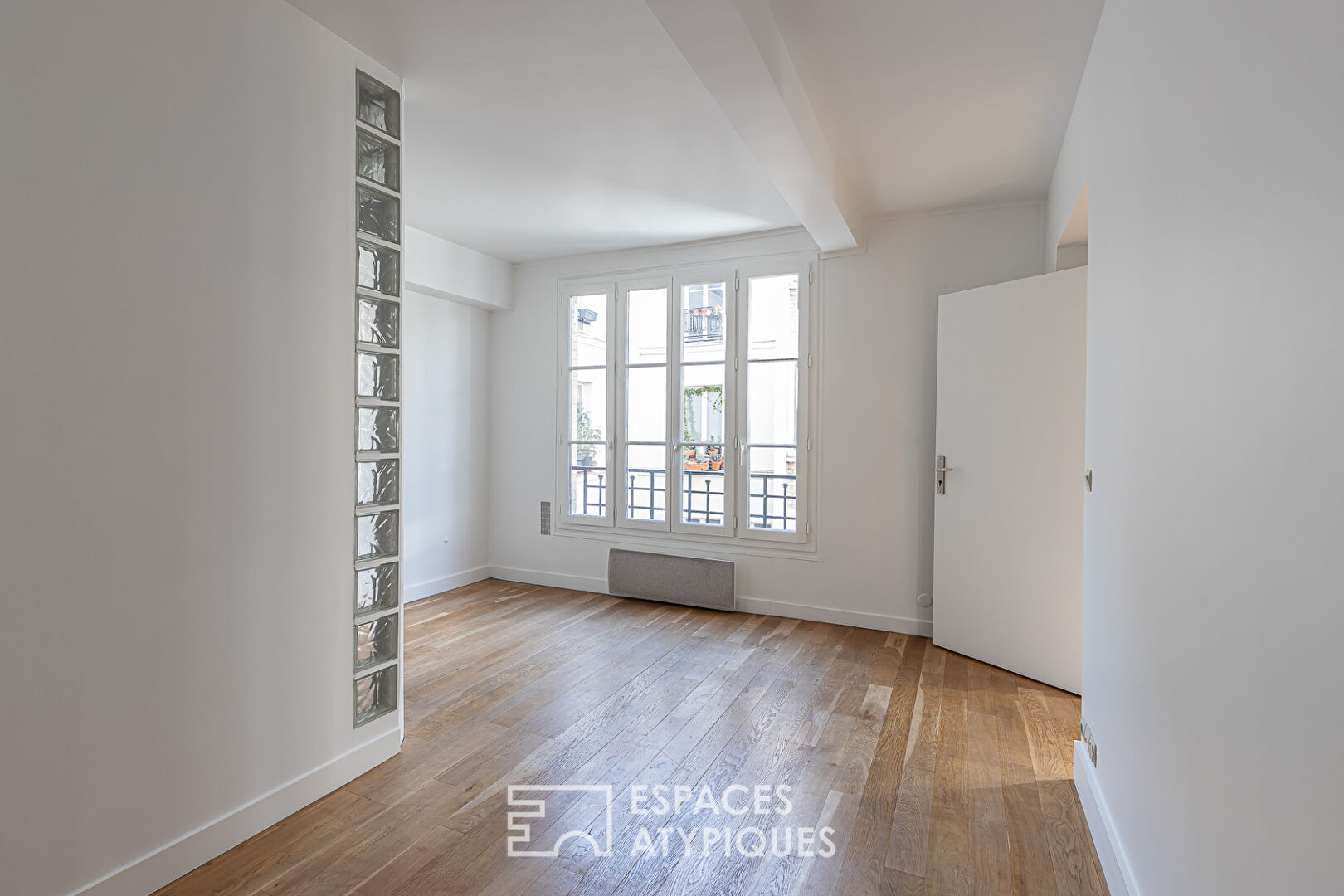 Appartement Paris 2 pièce(s) 65 m2