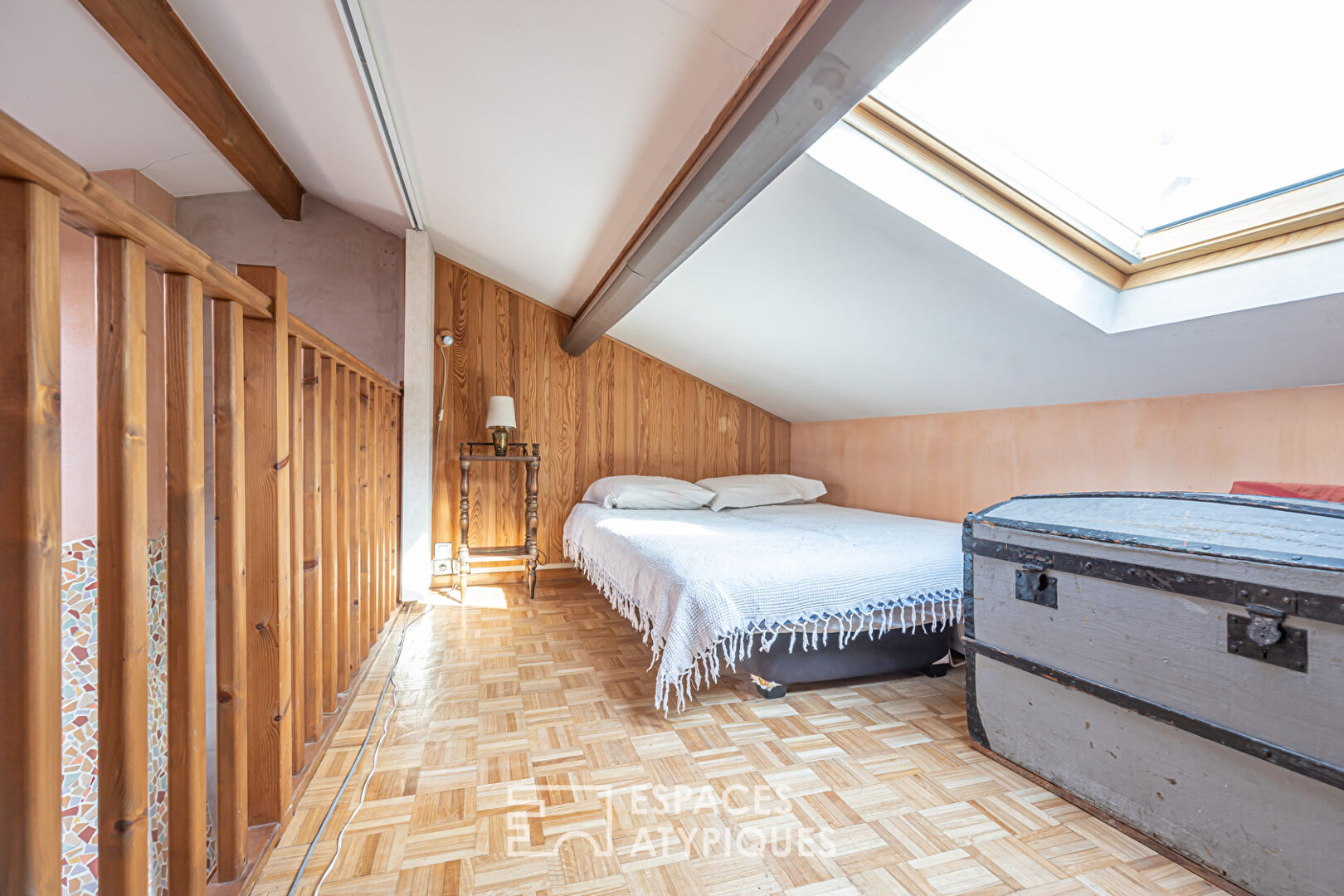Worker’s house with courtyard and studio to reinvent