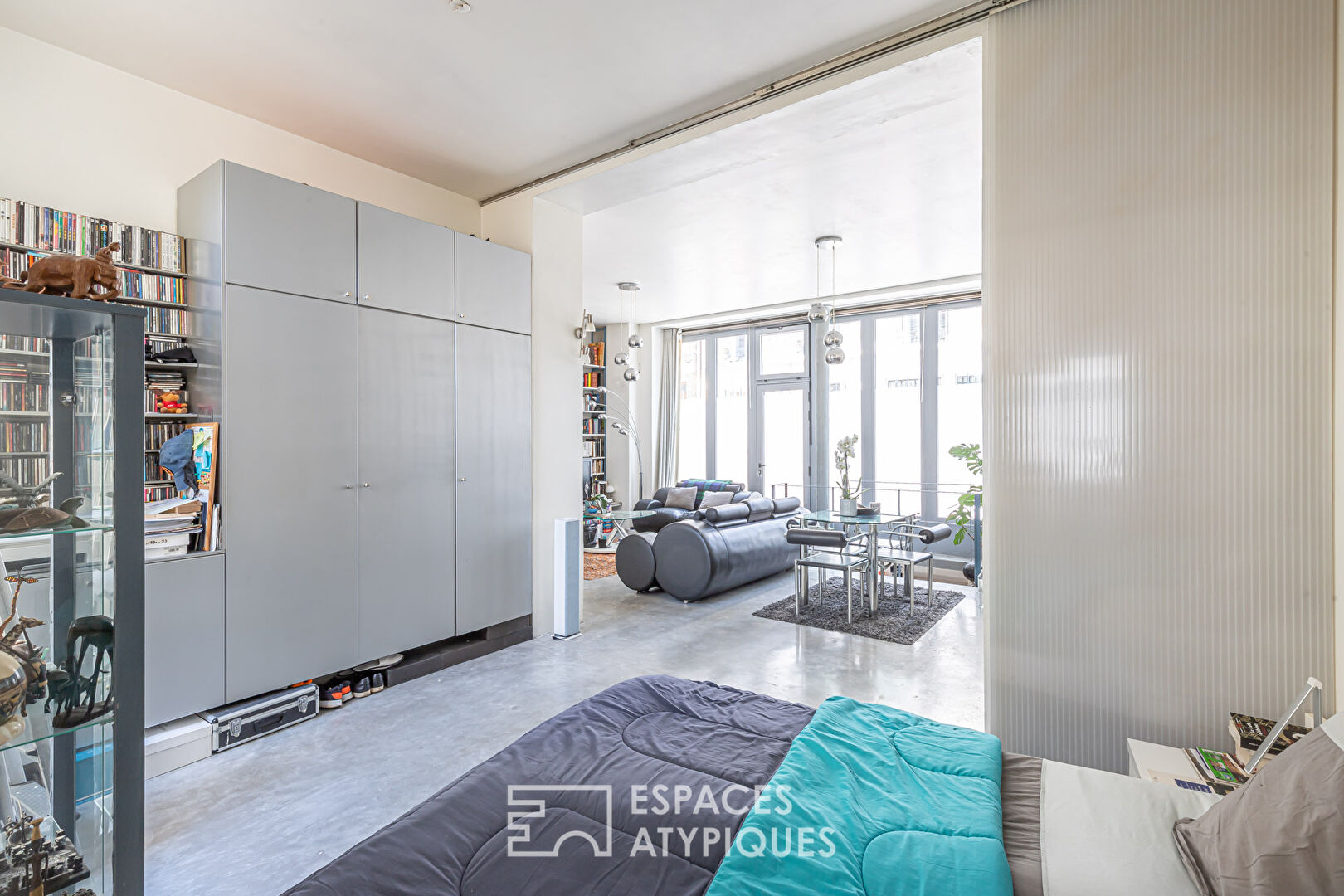 Crossing loft in the heart of the Village Jourdain