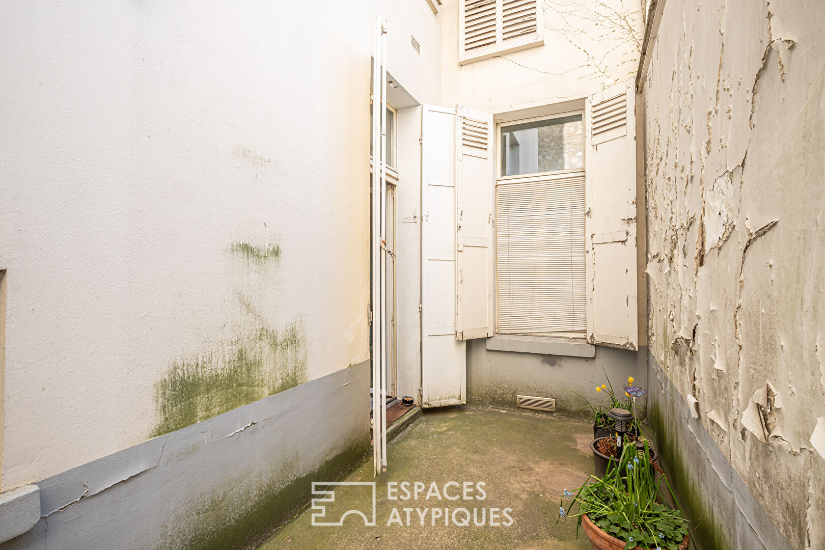 Crossing loft in the heart of the Village Jourdain