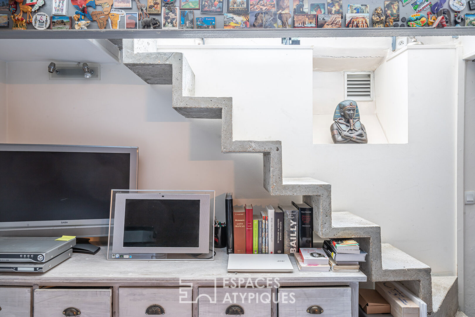 Crossing loft in the heart of the Village Jourdain