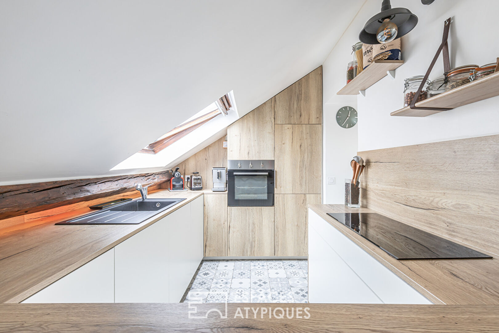 Contemporary top floor