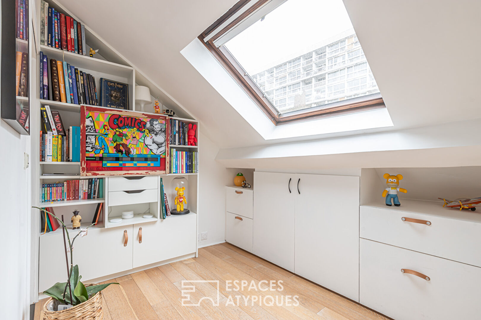 Contemporary top floor