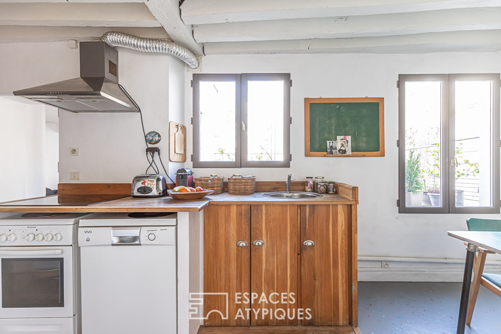 Duplex with terrace near Montorgueil