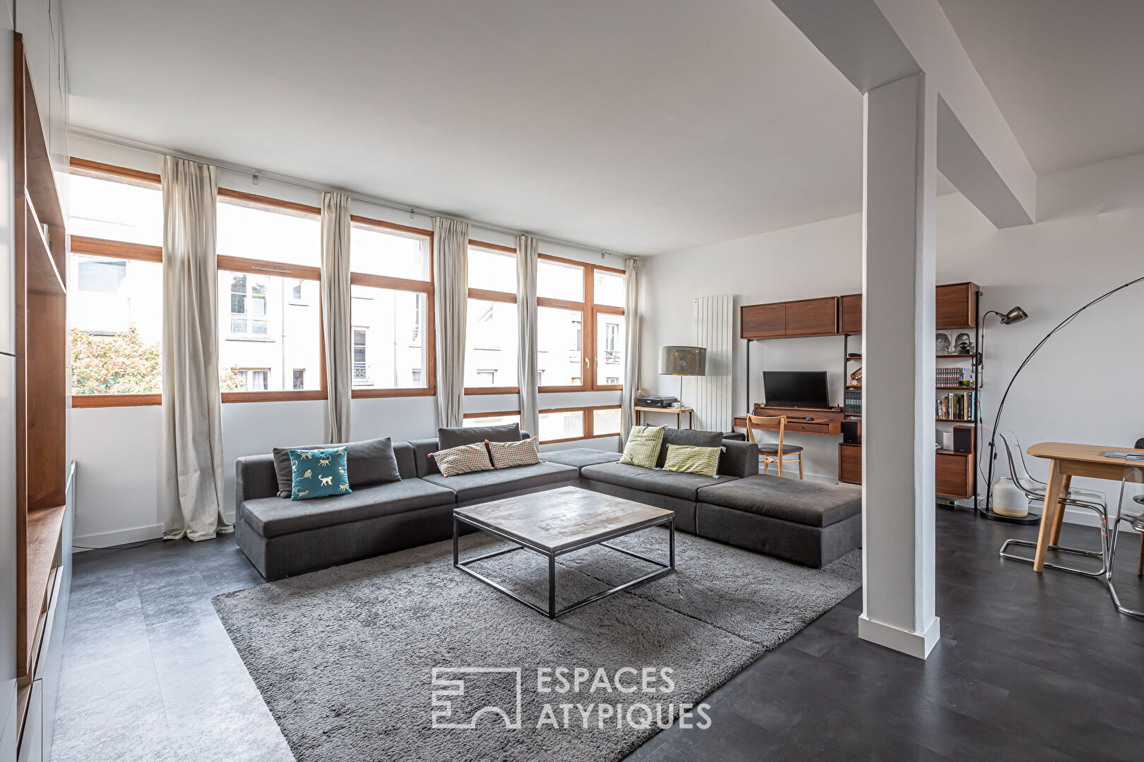 Duplex avec terrasse dans ancienne imprimerie
