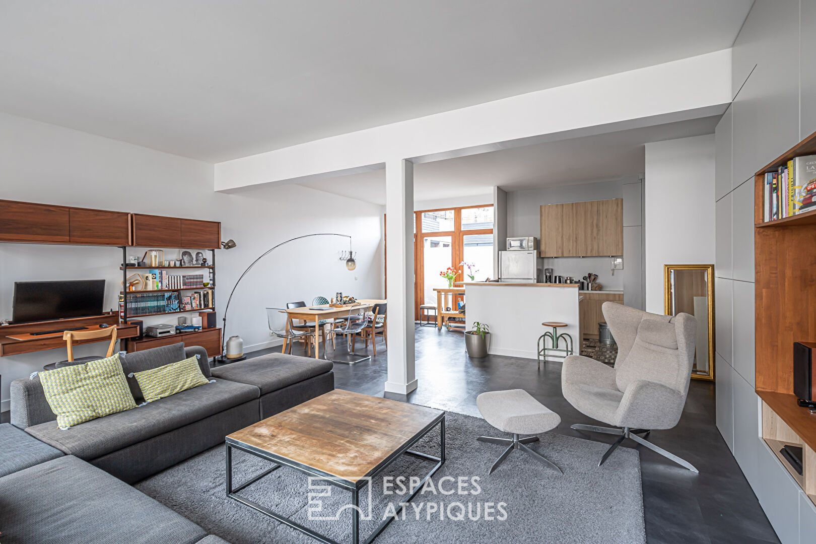 Duplex avec terrasse dans ancienne imprimerie