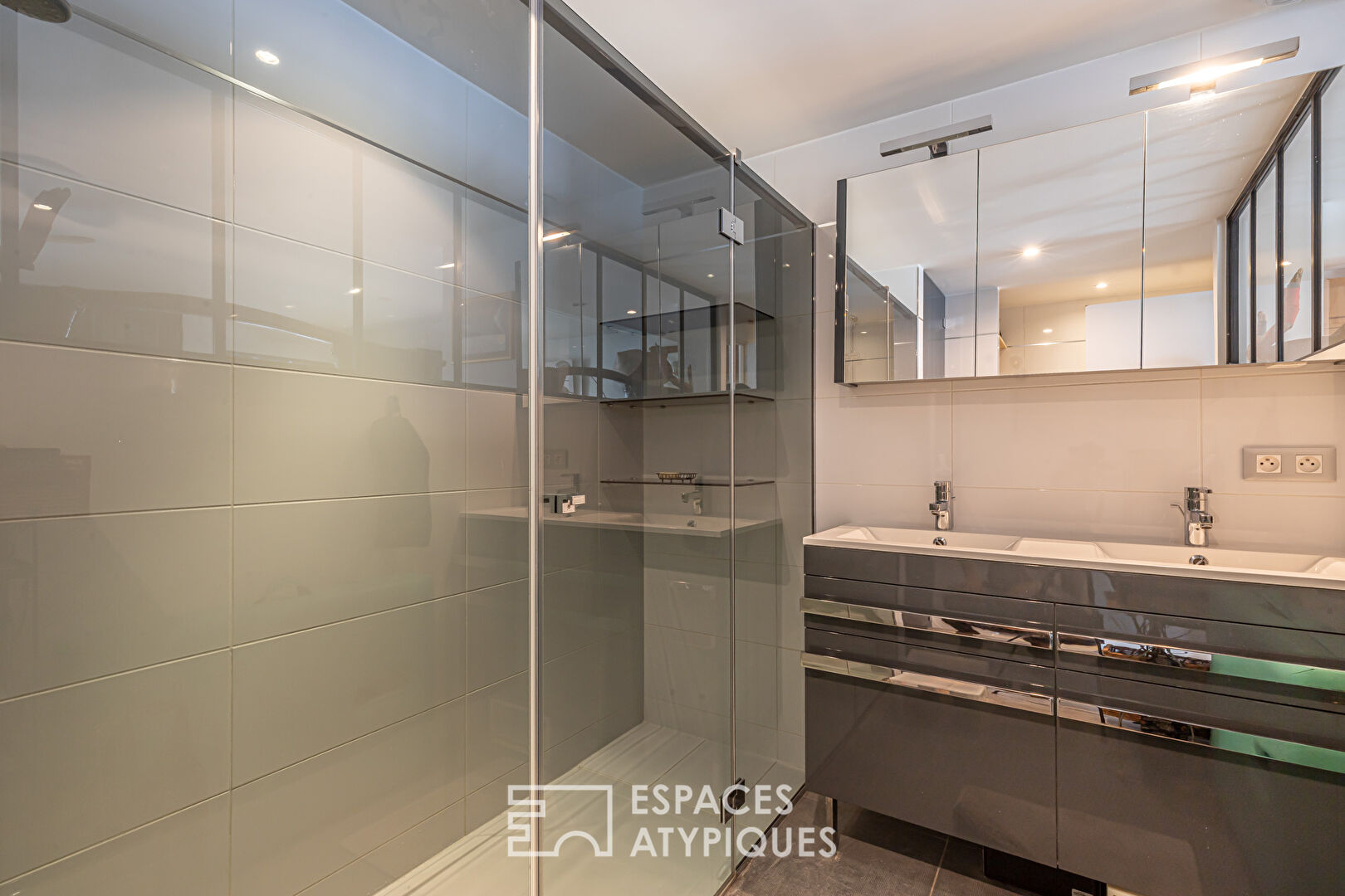 Top floor duplex with terrace