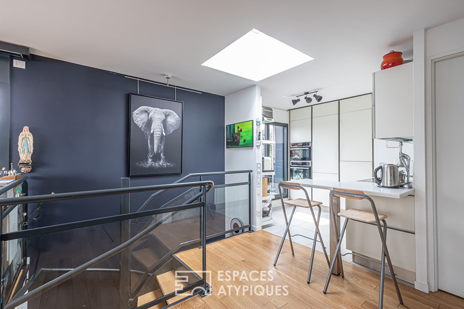 Top floor duplex with terrace