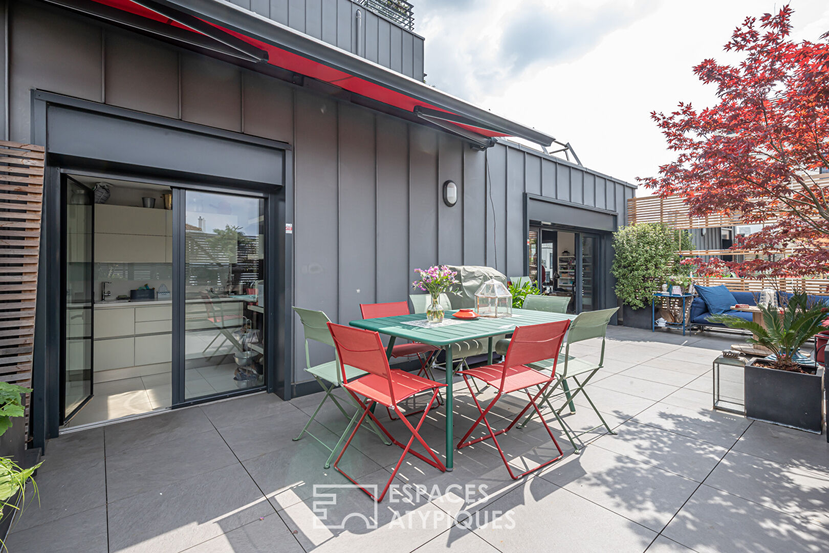 Top floor duplex with terrace
