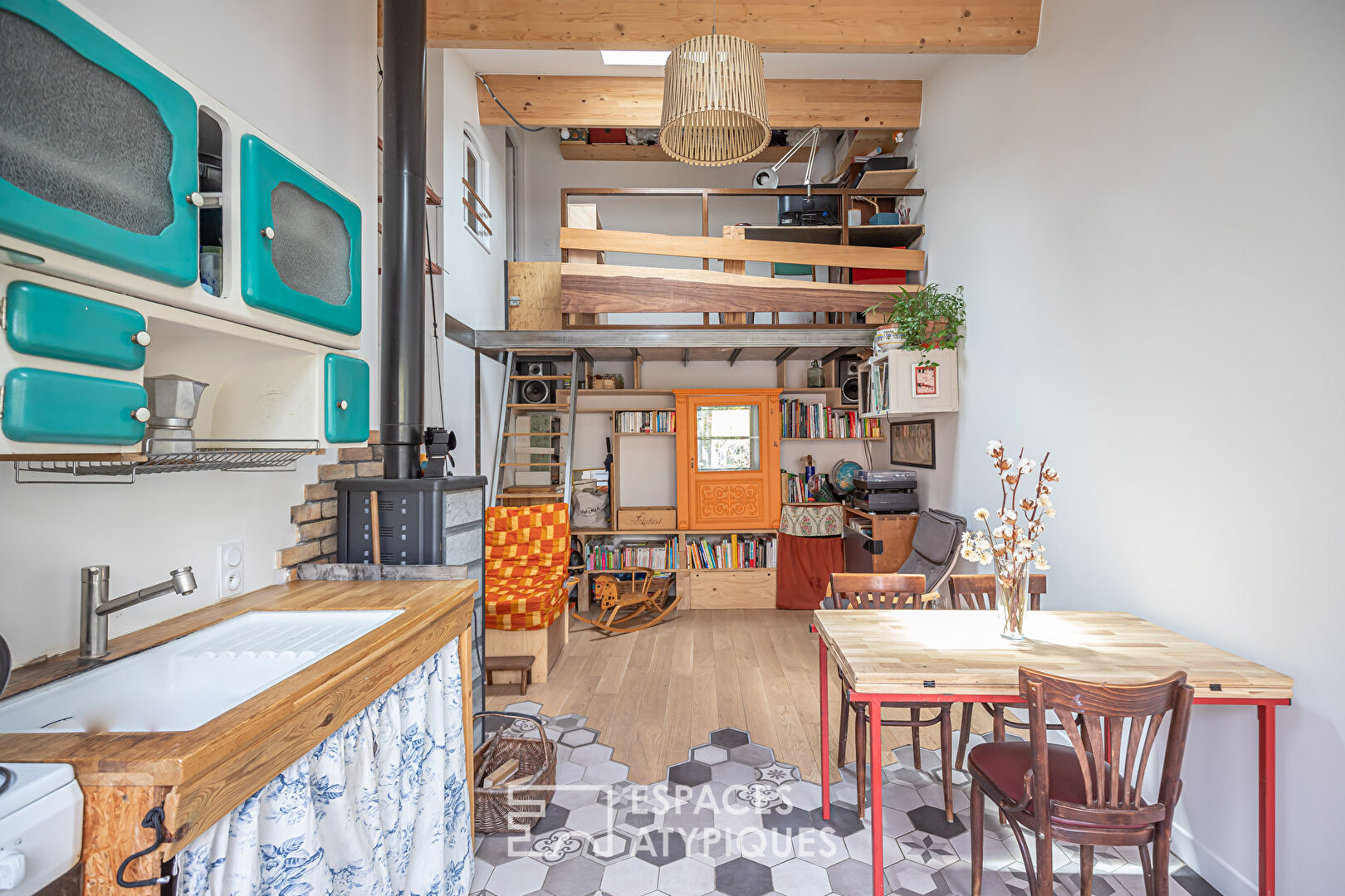Maisonette with backyard garden