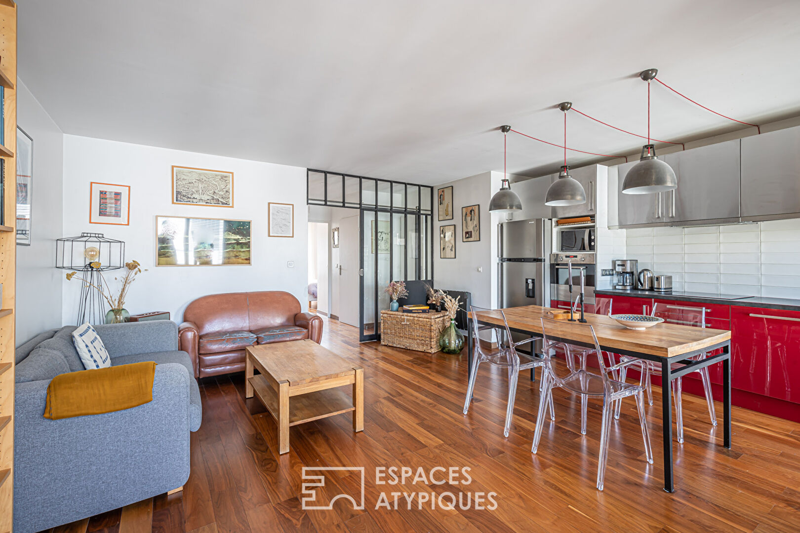 Appartement avec balcons repensé par architecte