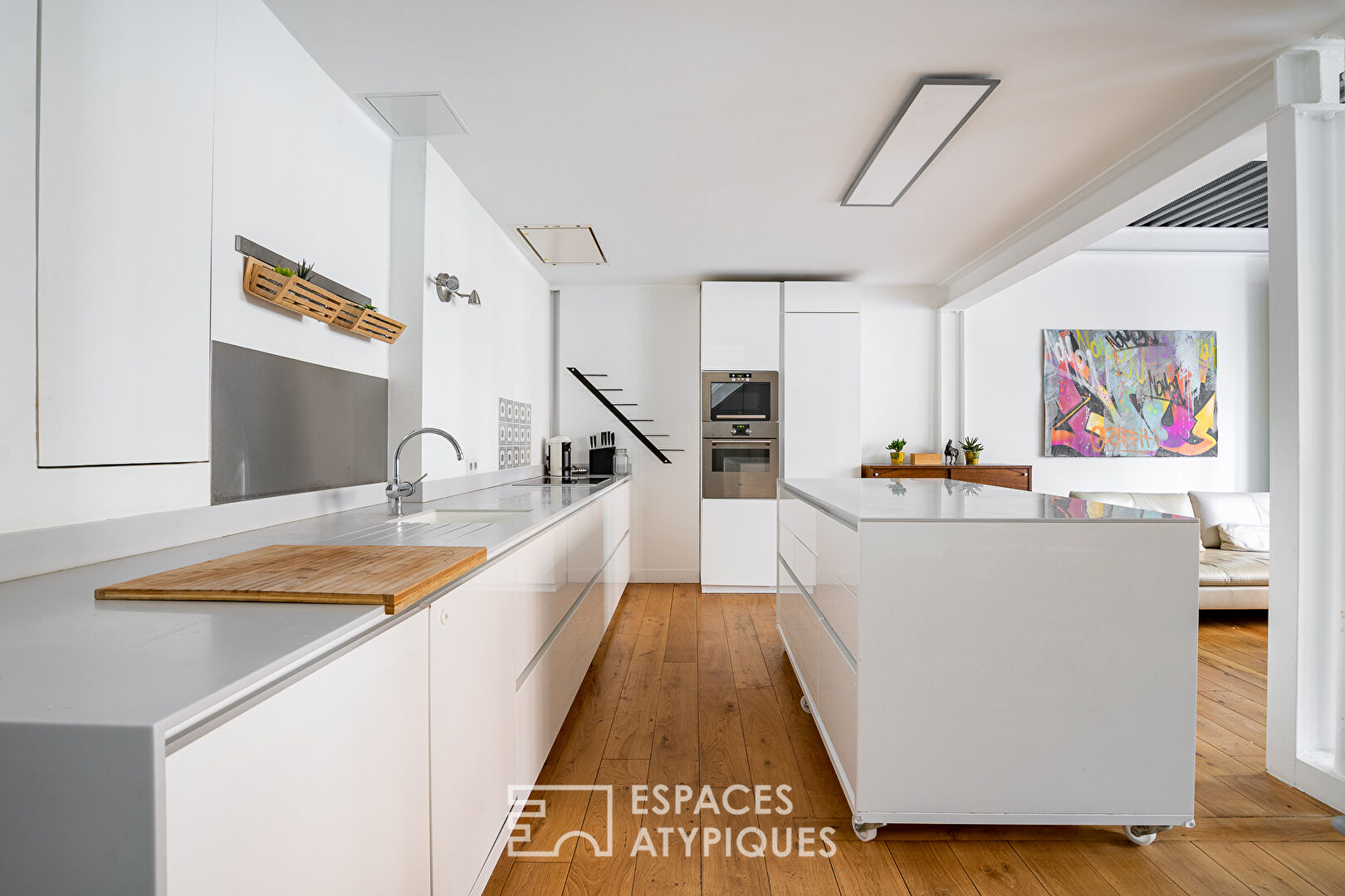 Duplex with terrace in an old marble factory