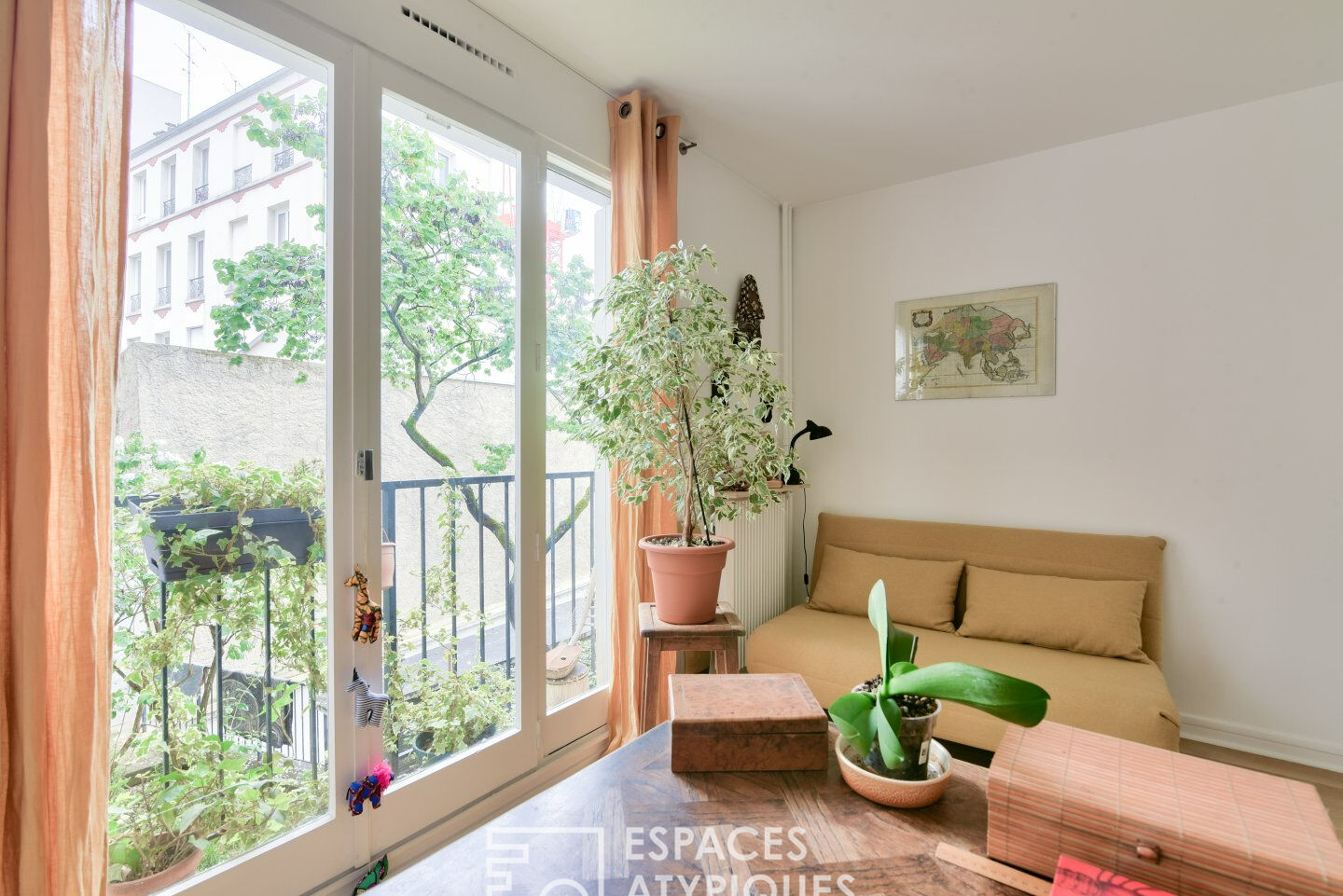Appartement repensé avec balcon