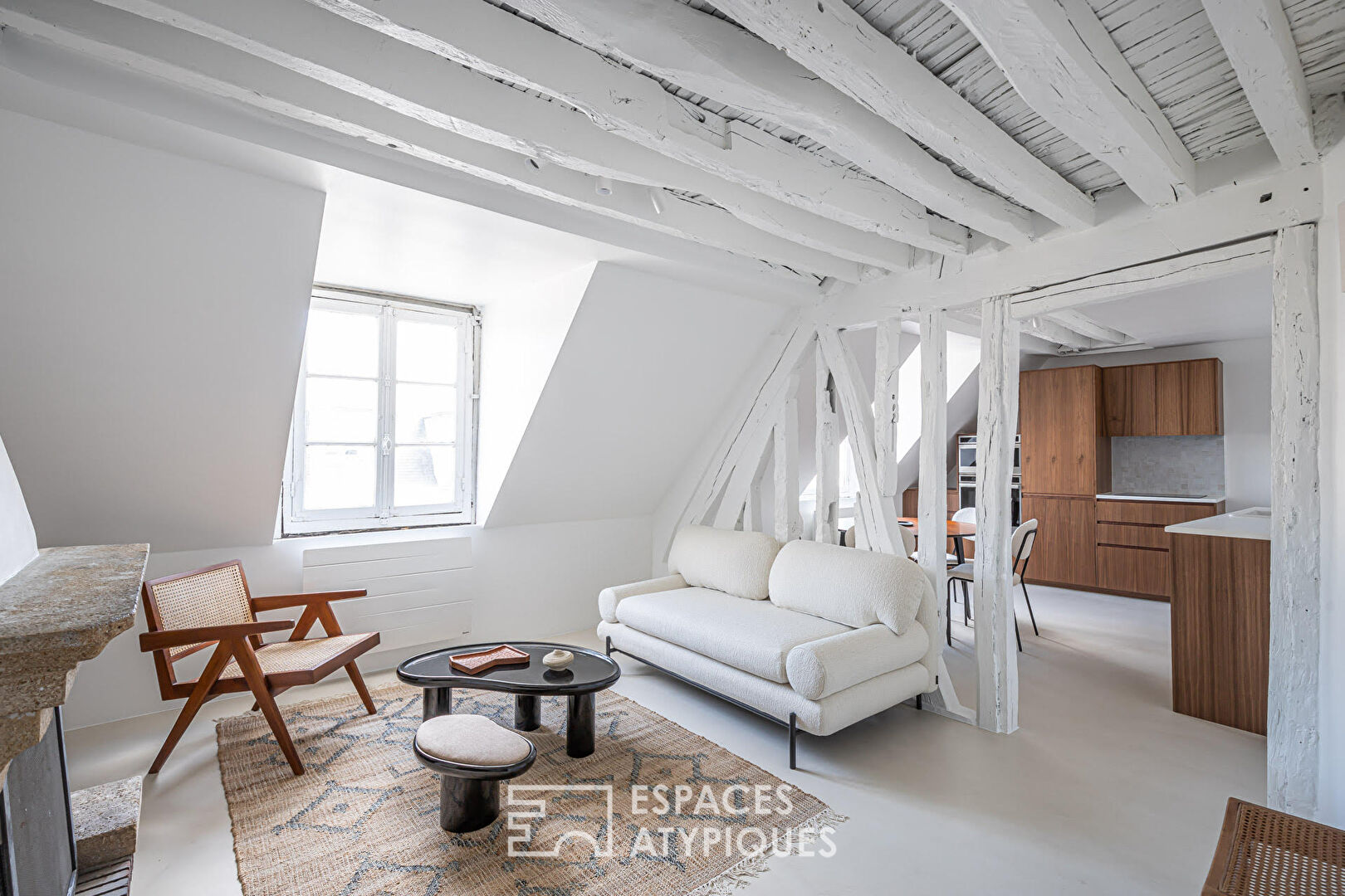 Redesigned apartment at Square du Temple