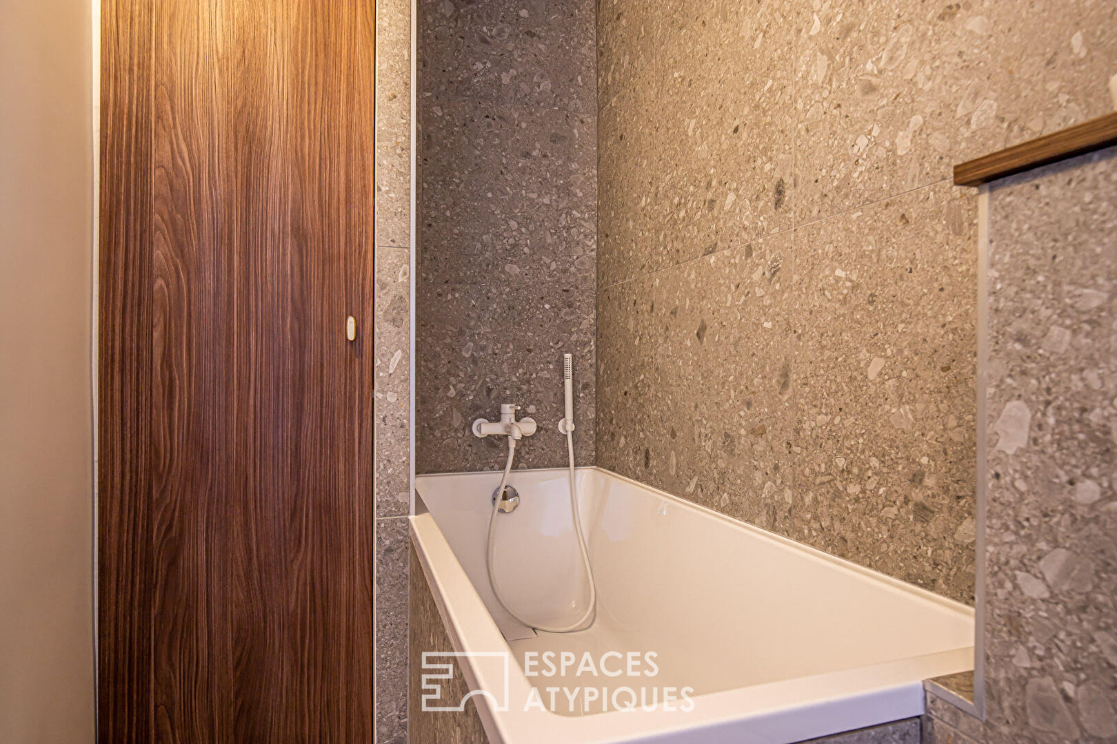 Redesigned apartment at Square du Temple