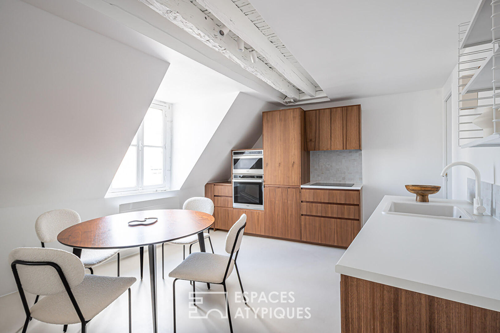 Redesigned apartment at Square du Temple