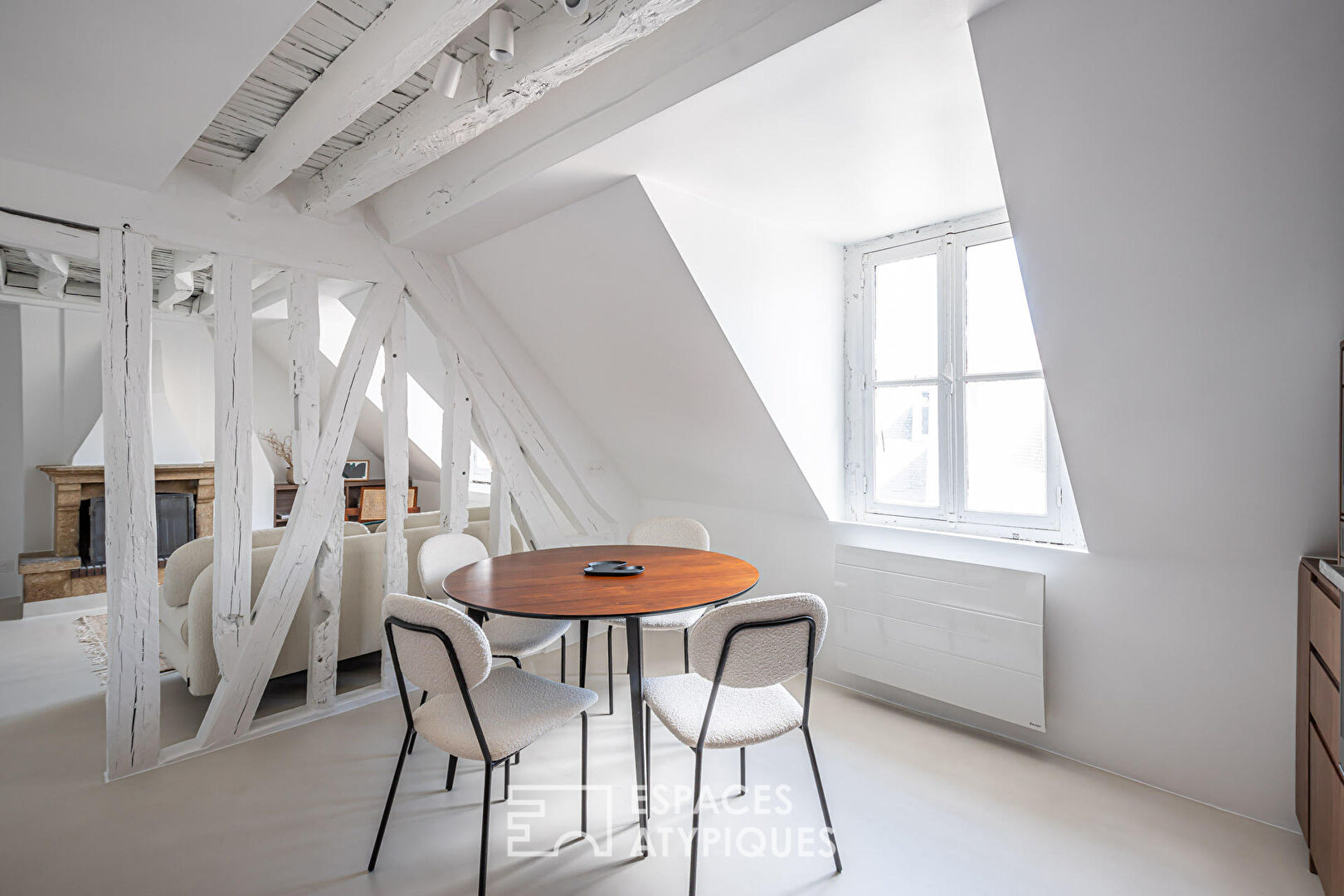 Redesigned apartment at Square du Temple