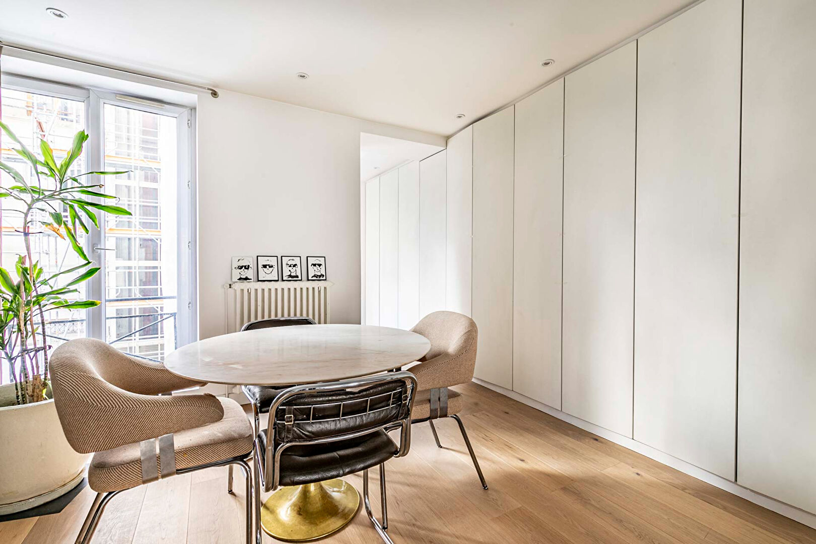 Appartement Paris 3 pièce(s) 74 m2