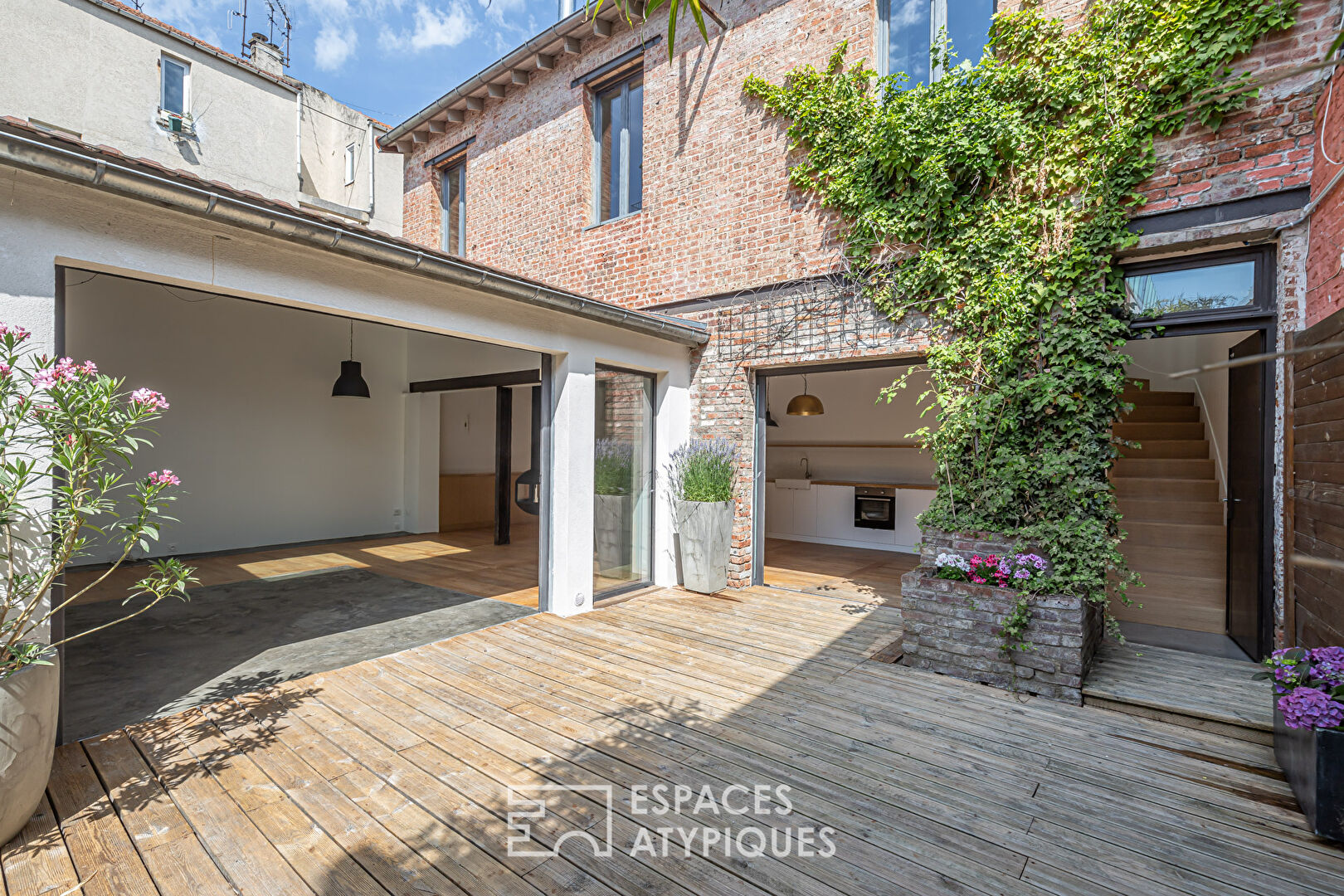 House with terrace redesigned by architect