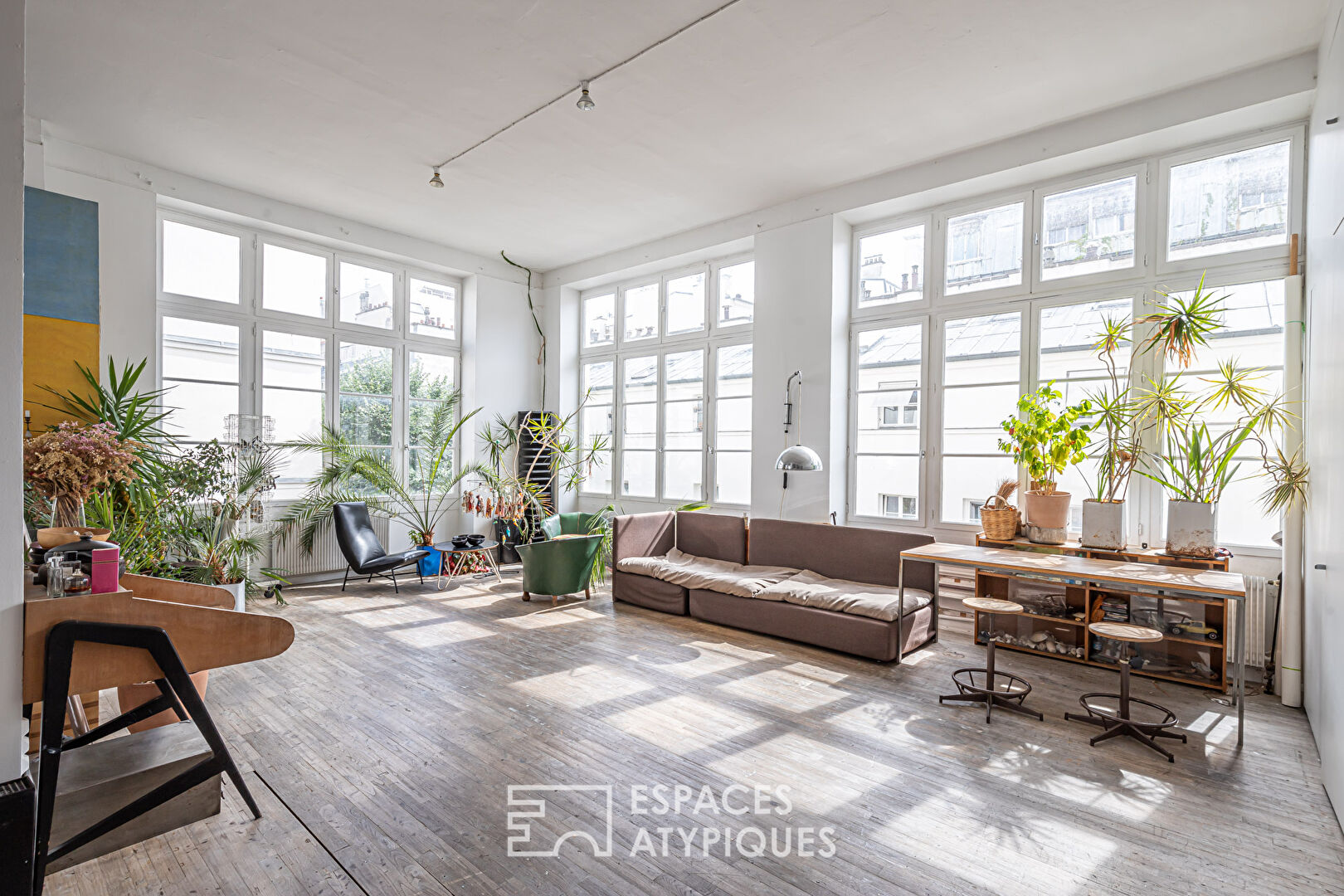 Loft with outdoor space
