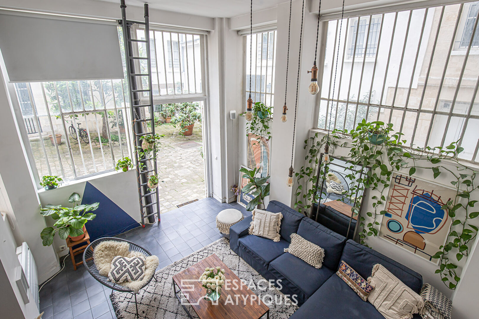 Loft sur cour proche Montorgueil