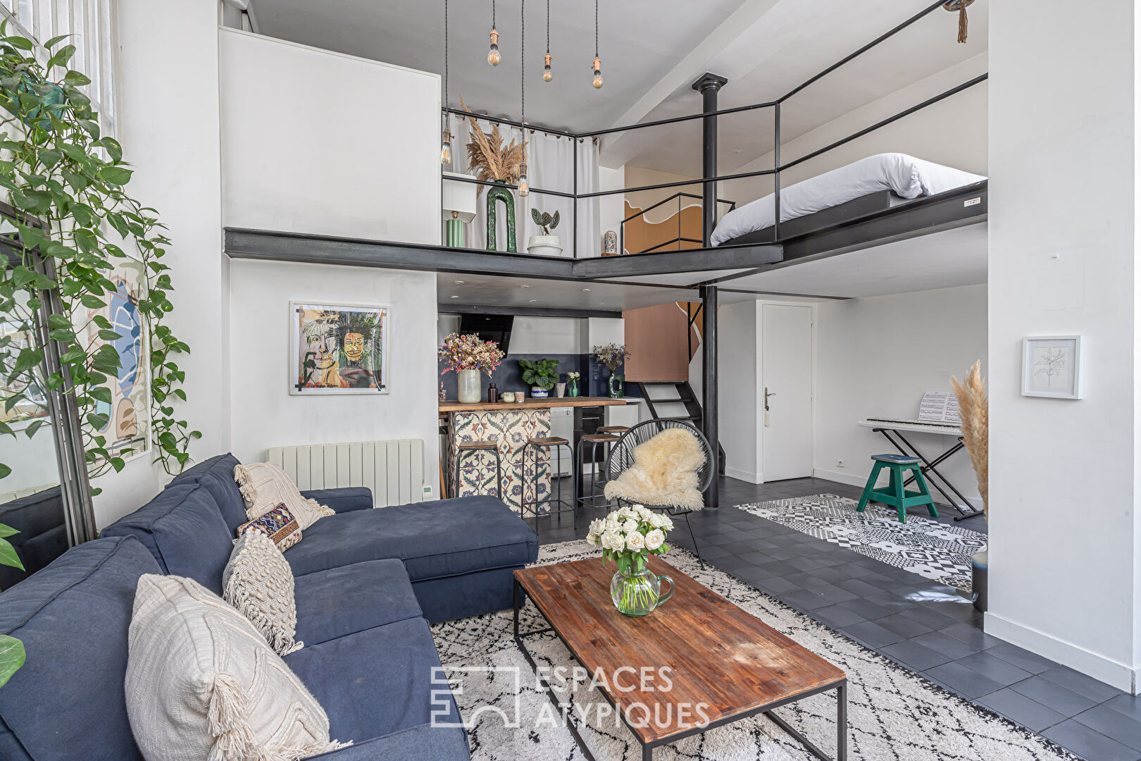 Loft sur cour proche Montorgueil