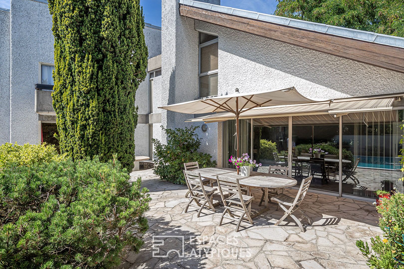 Maison d’architecte avec piscine