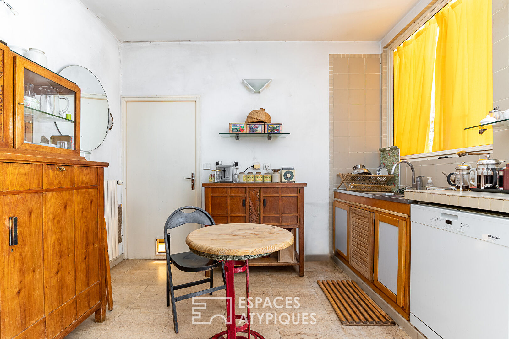 Maison avec jardin et terrasses