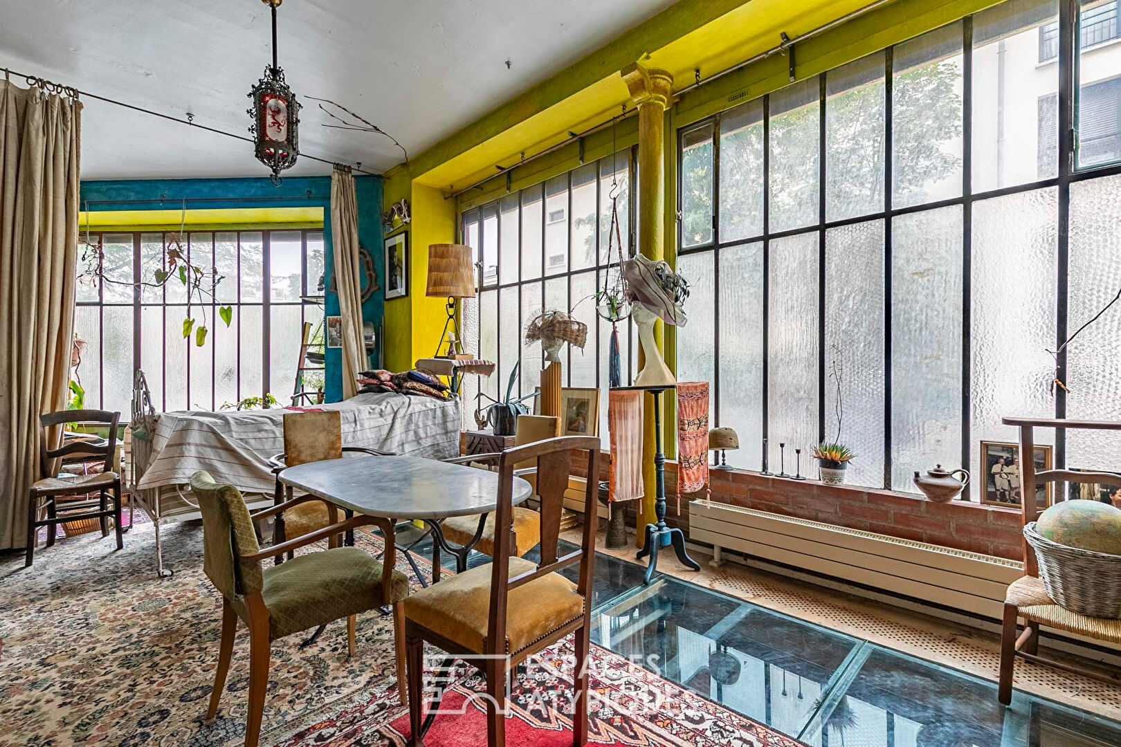 Loft in a former lighting store