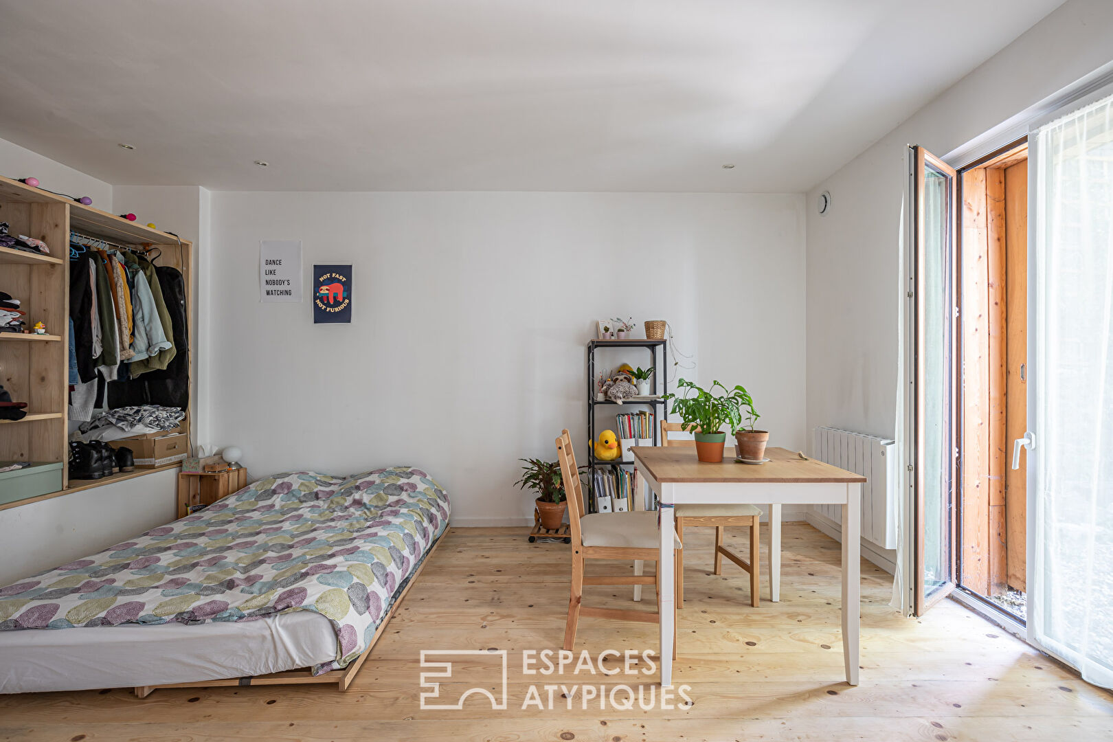 Studio with courtyard