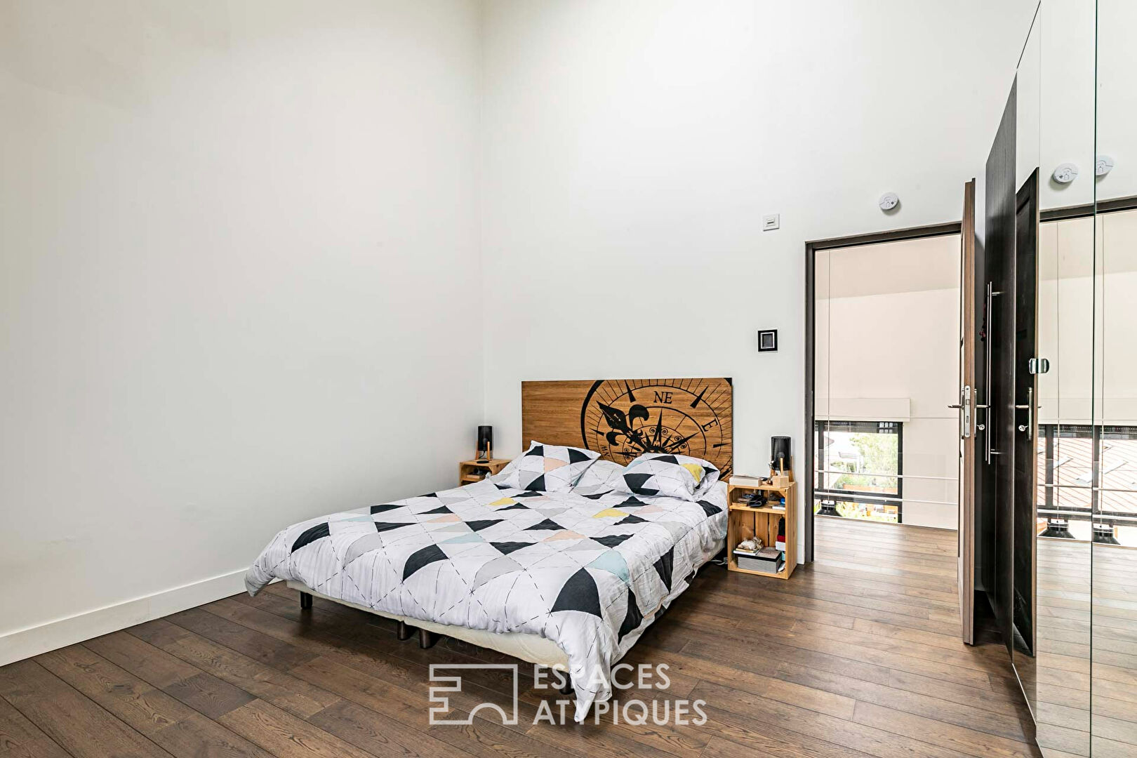 Duplex loft with terrace