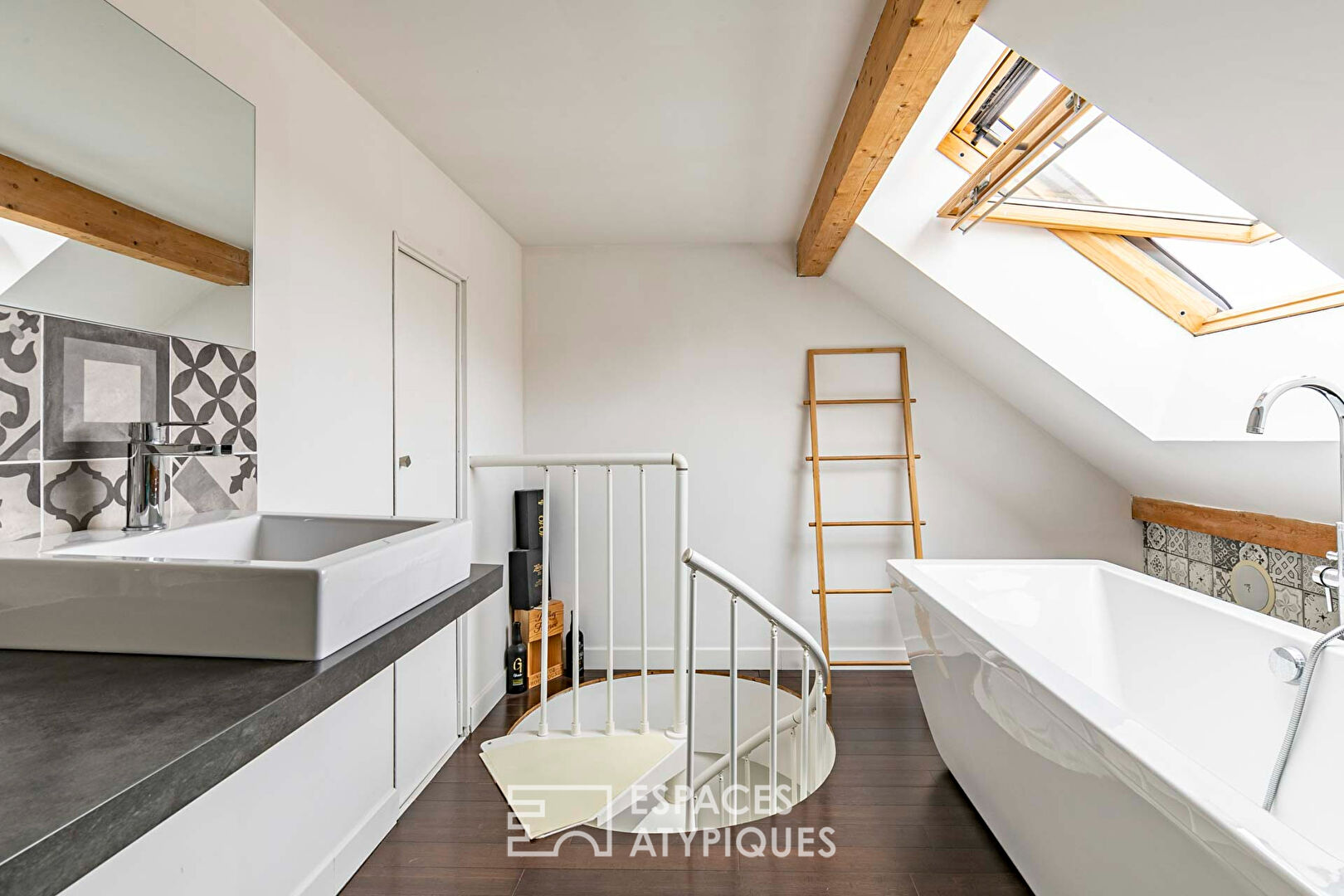 Duplex loft with terrace