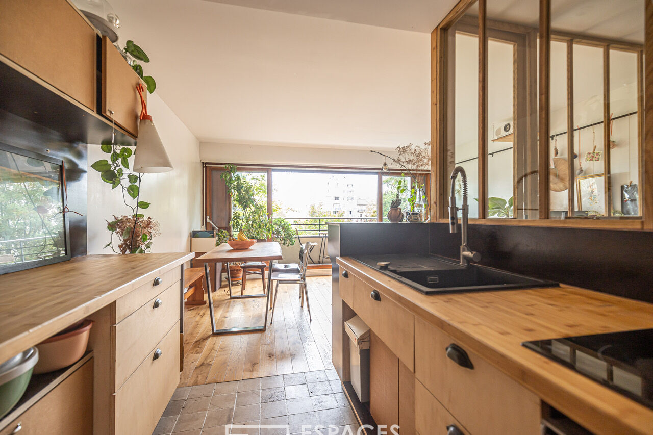 appartement d’architecte avec vue dégagée et terrasse