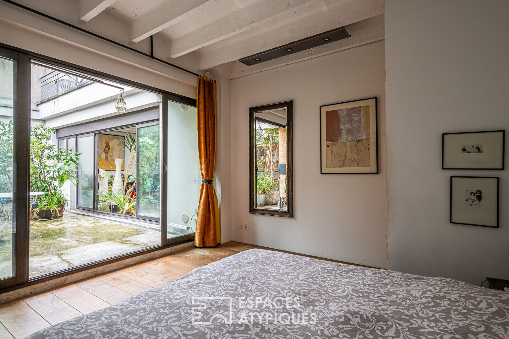 Loft with canopy and patio