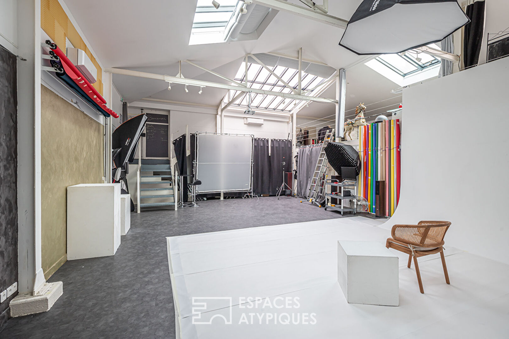 Loft avec verrière