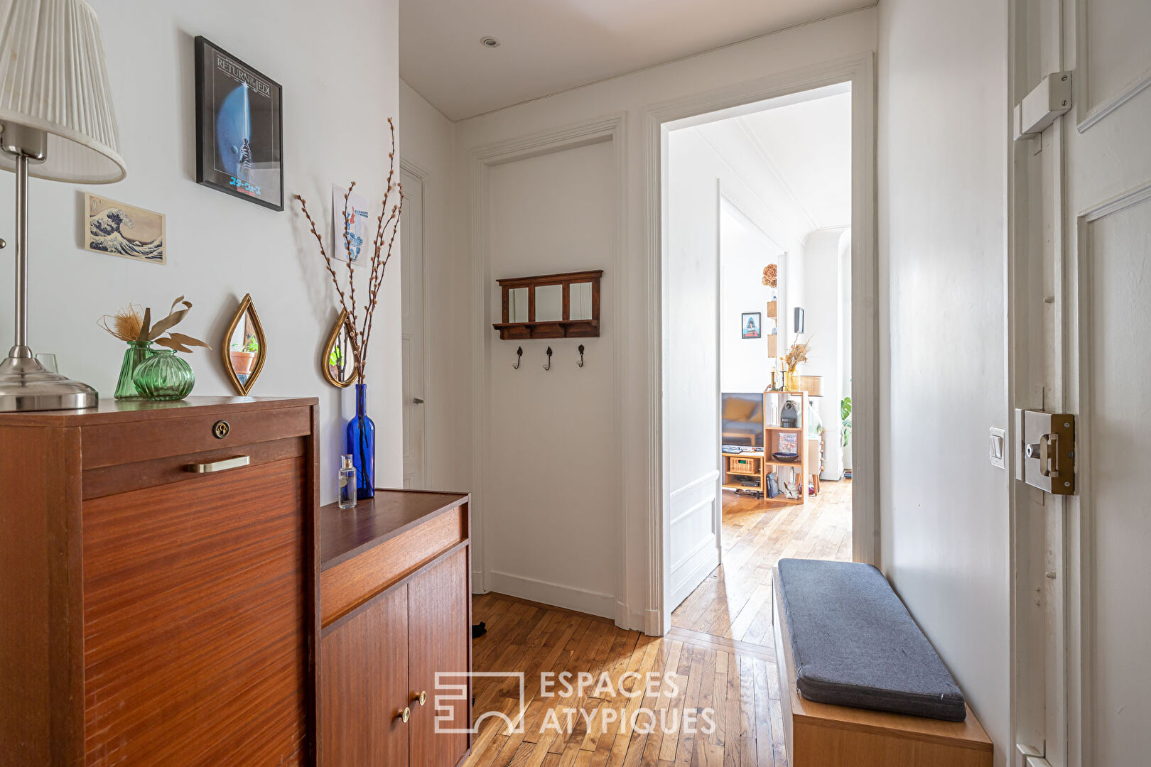 Apartment with balcony