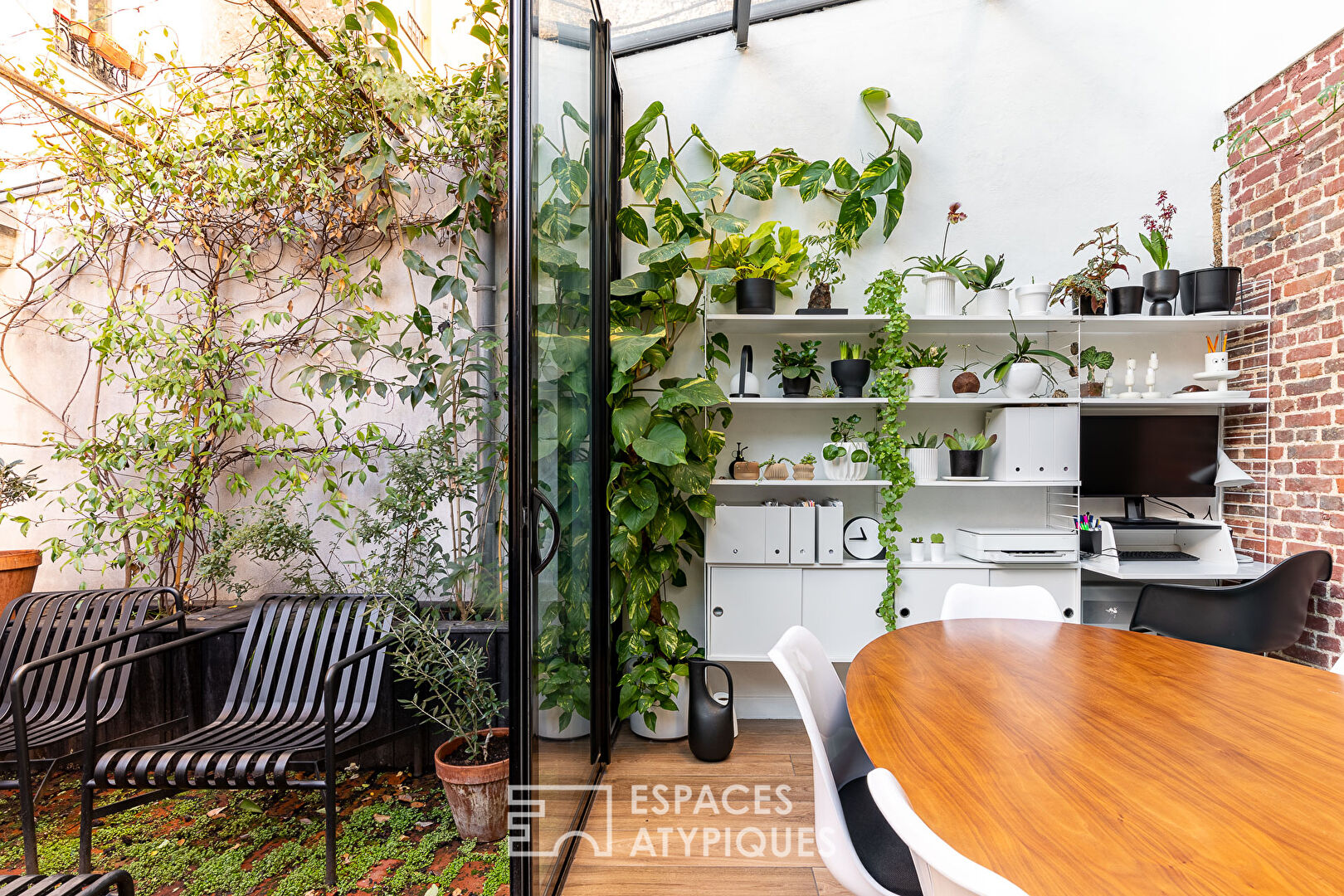 Duplex loft with veranda and patio