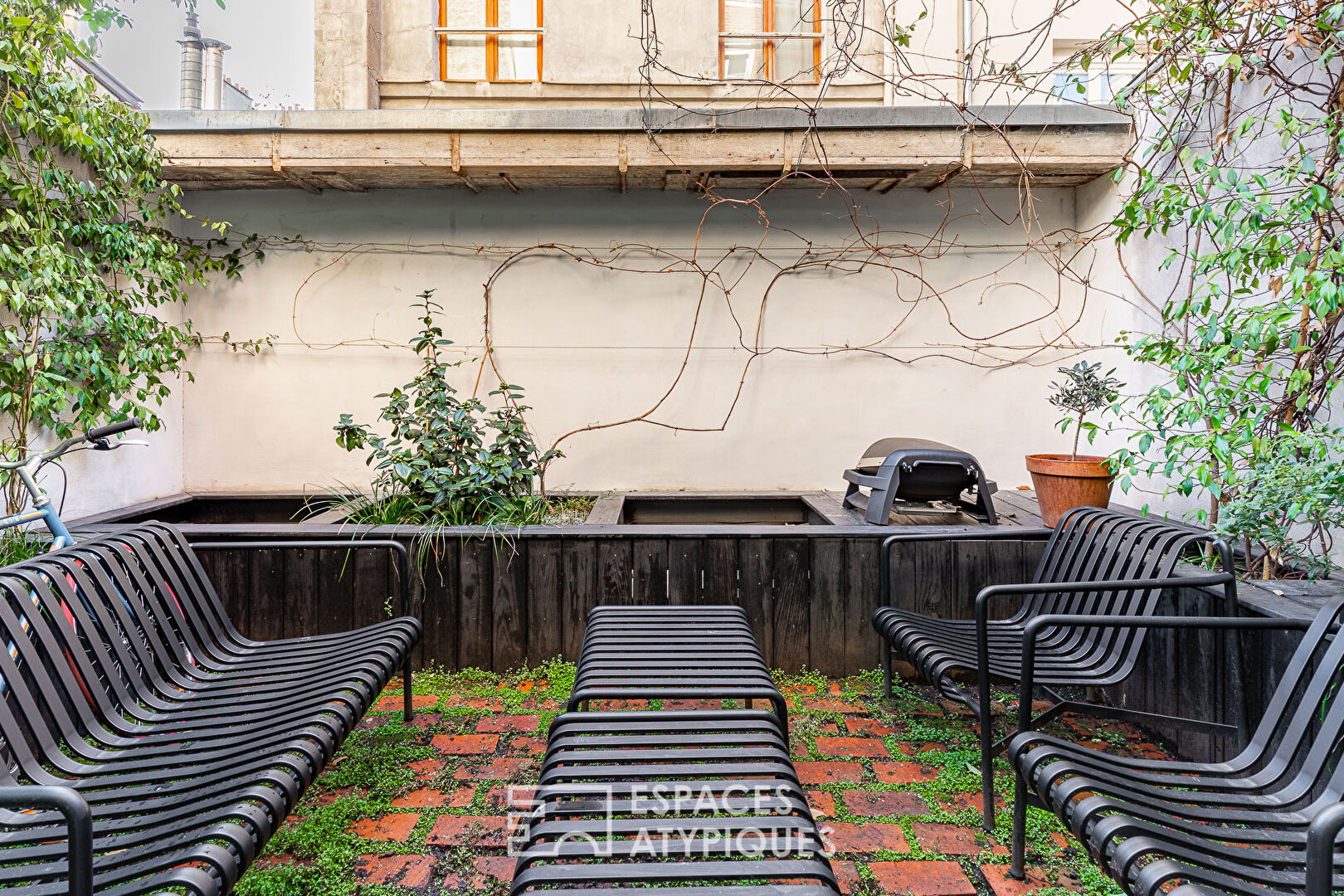 Duplex loft with veranda and patio