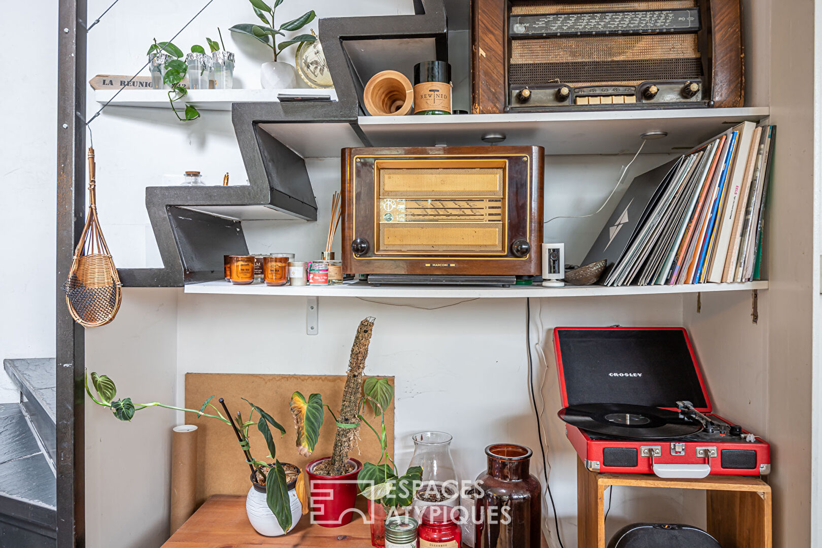 Loft avec mezzanine et cour