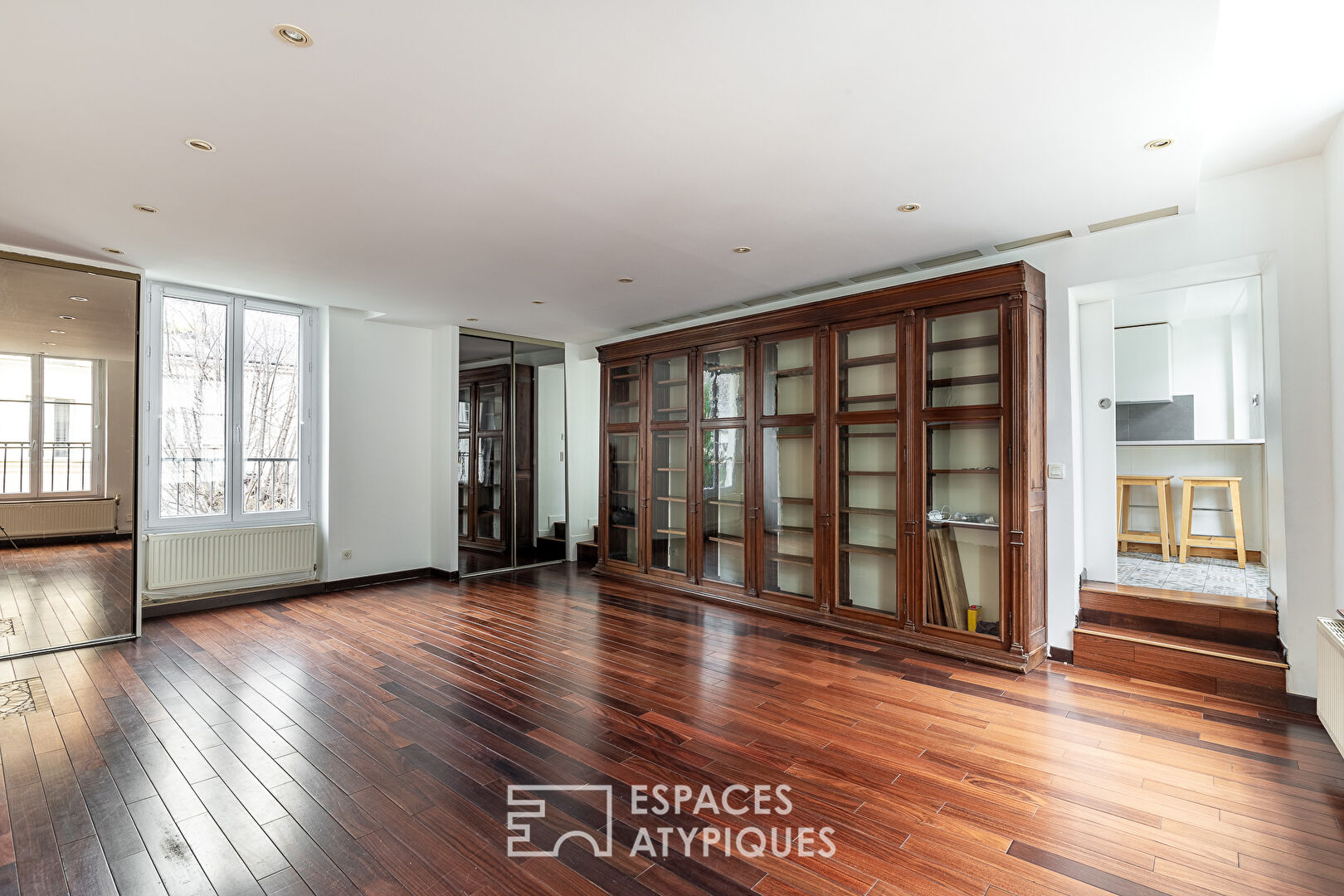 Appartement traversant dans un ancien couvent