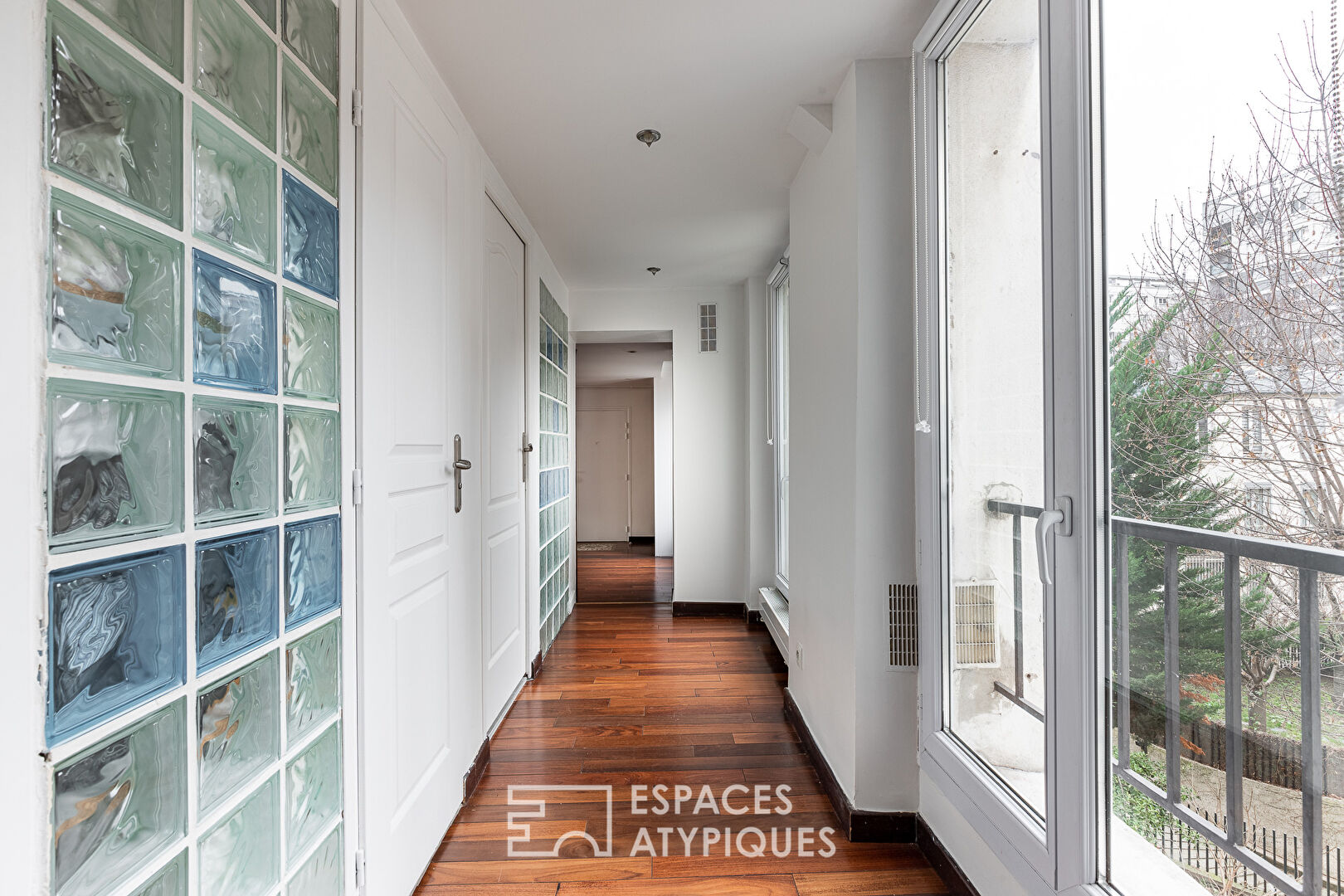 Appartement traversant dans un ancien couvent