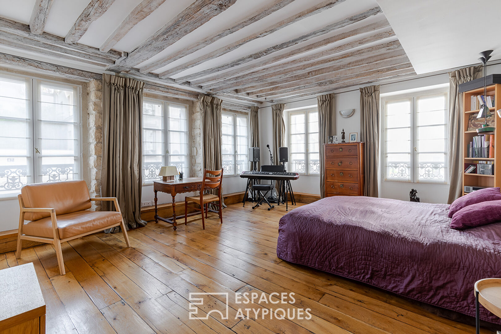 Triplex dans une ancienne boutique