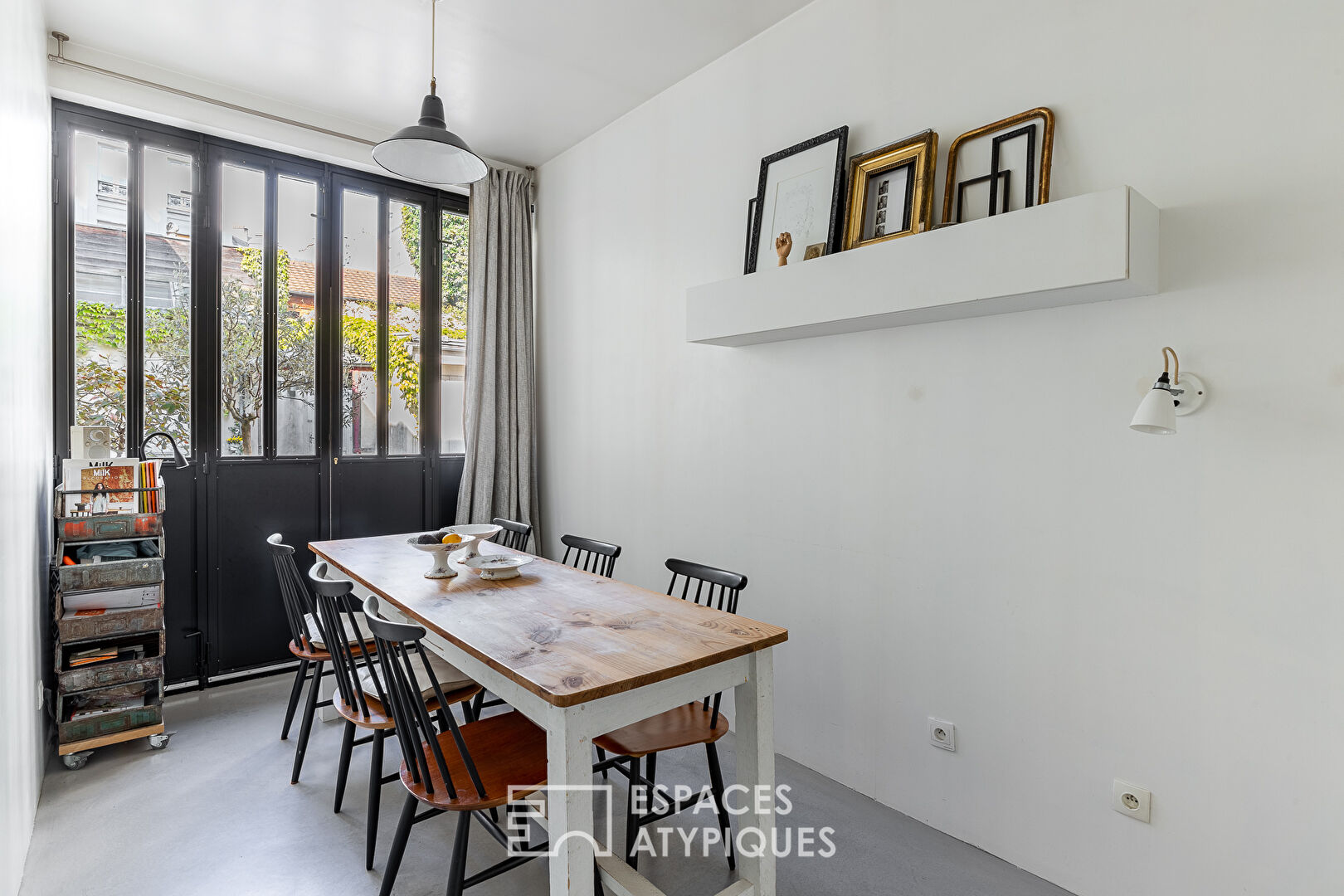 Renovated loft on courtyard