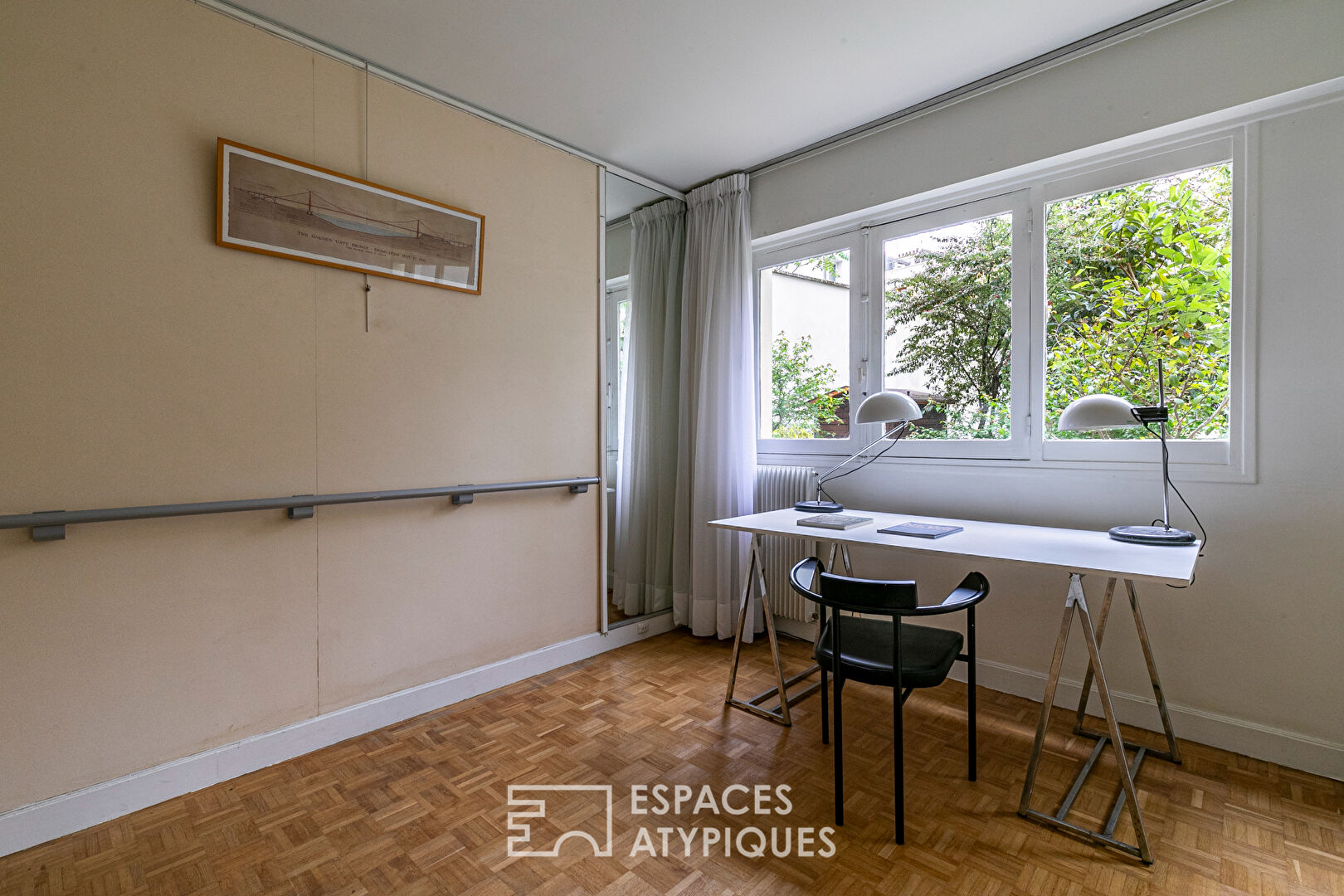 Appartement avec véranda et jardin privatif