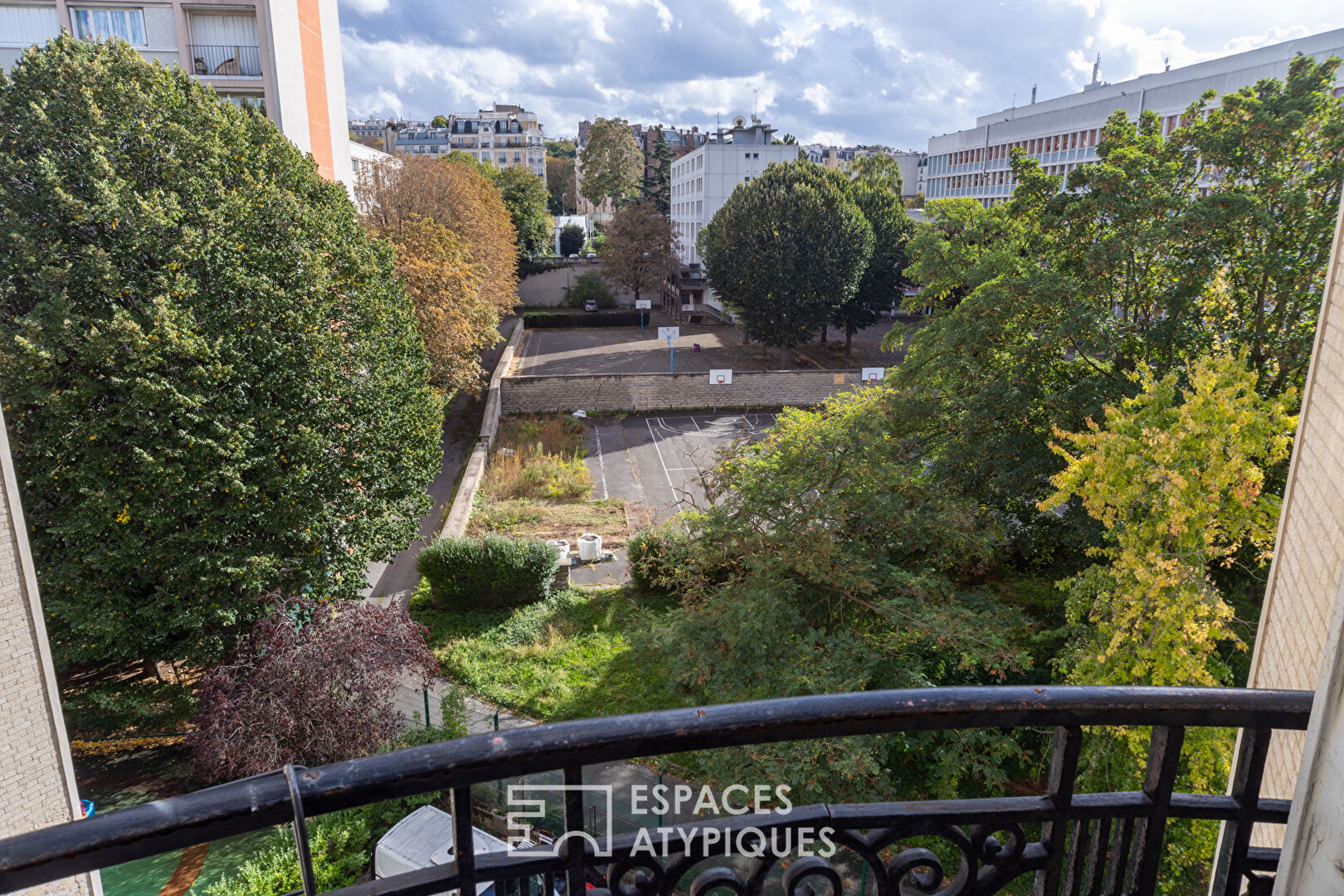 Appartement arty et vintage en étage élevé