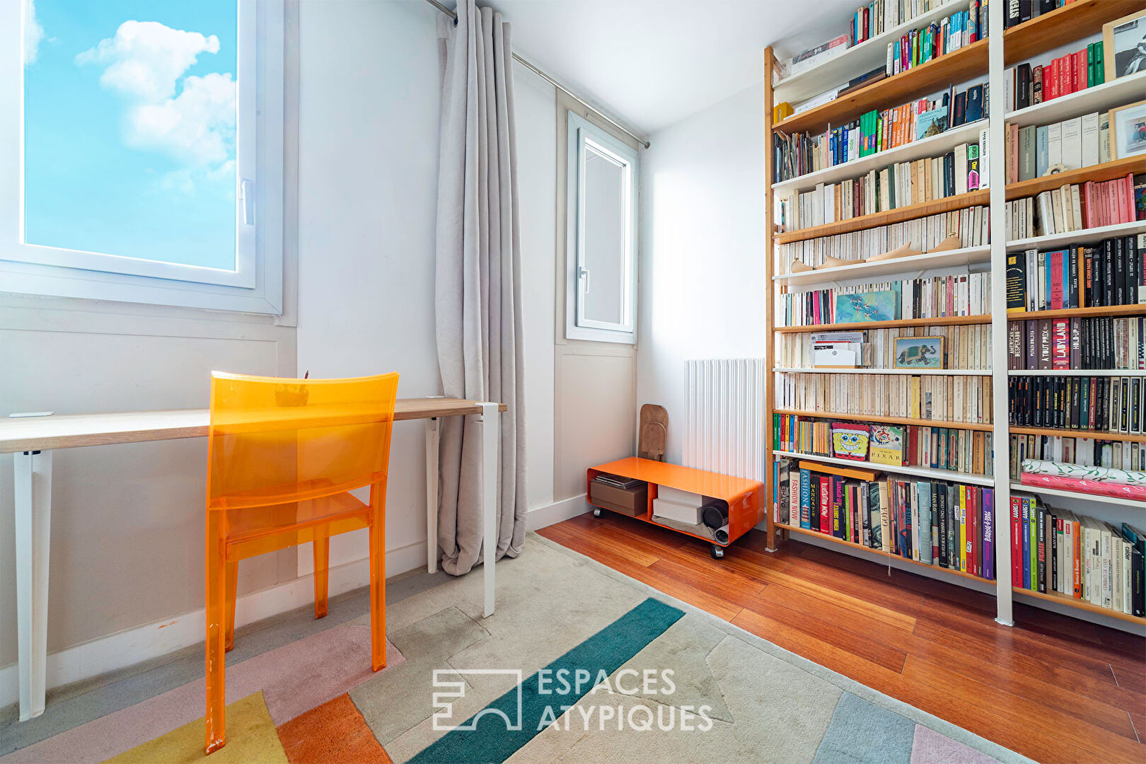 High floor apartment with panoramic view