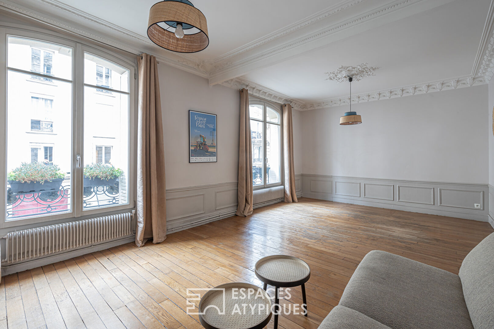 Contemporary Haussmannian apartment